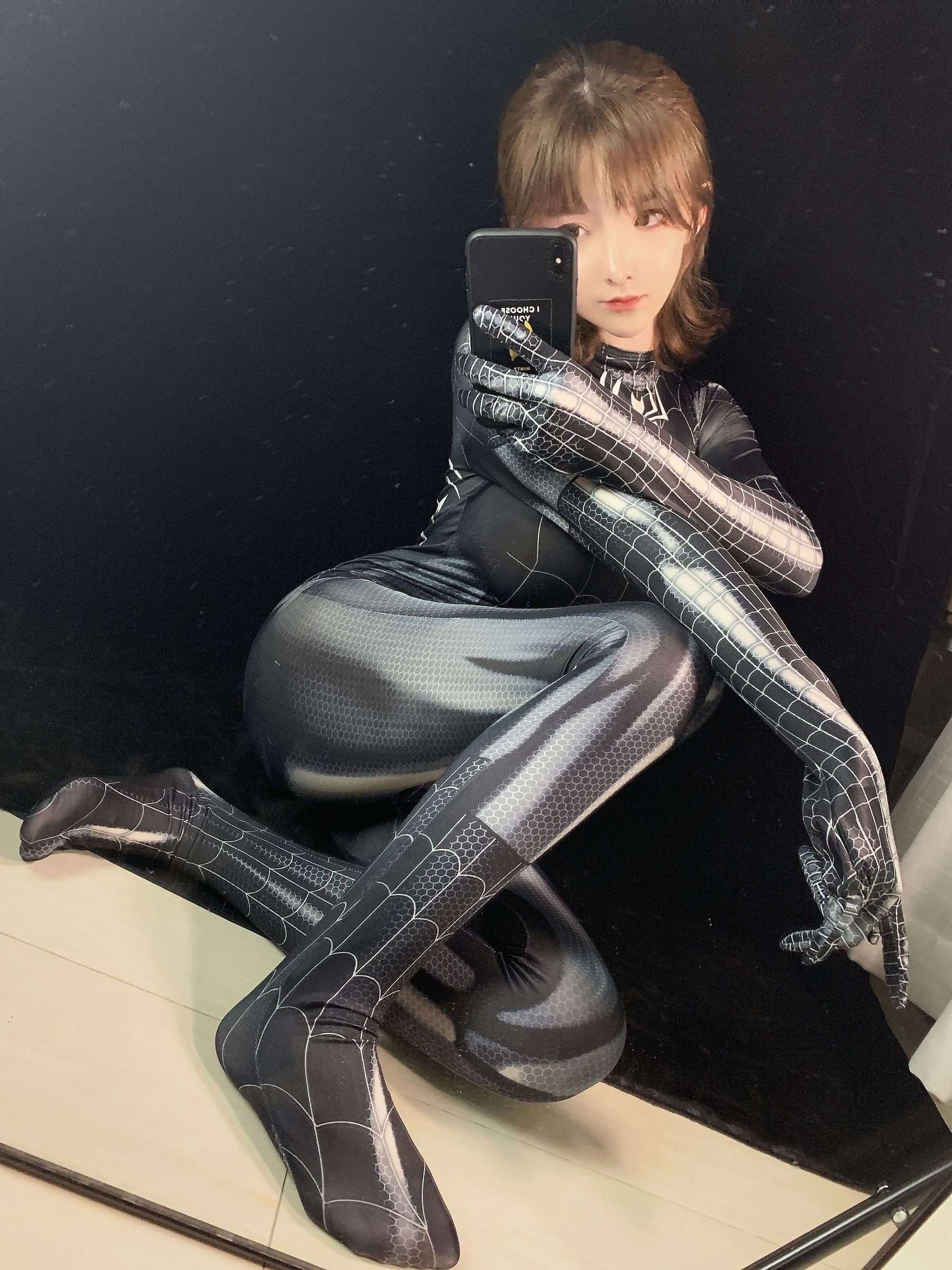 一小央泽 – 黑蜘蛛 [30P]