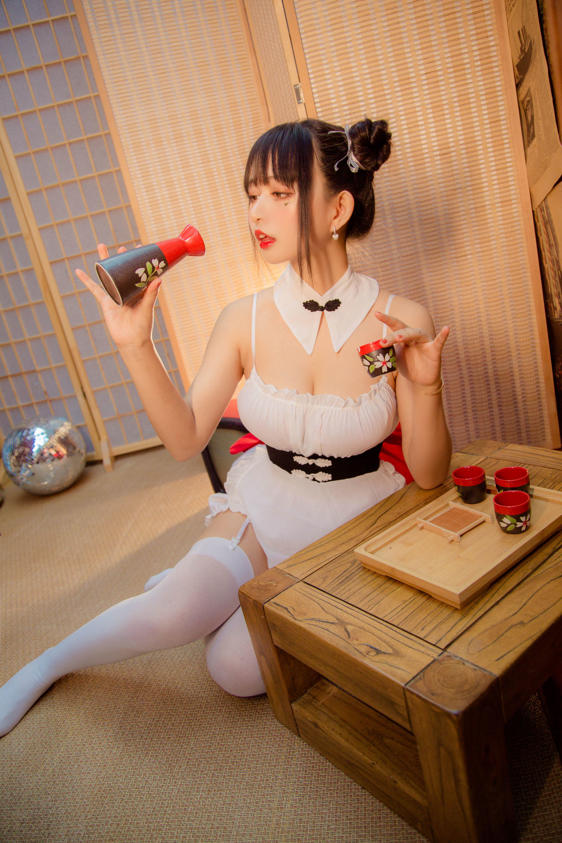 大眼萌妹黑猫猫OvO 中华风 [15P]