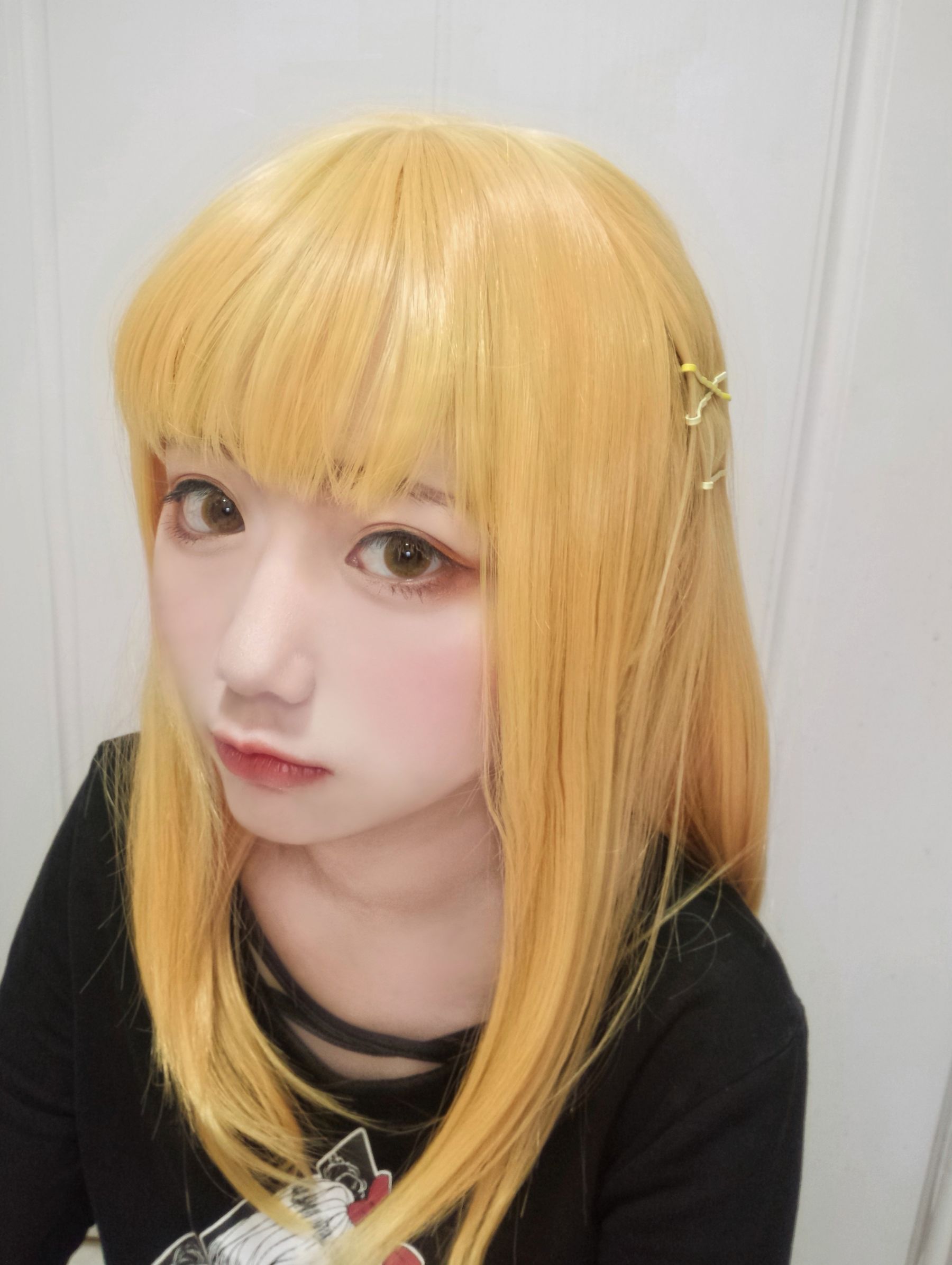 [Cosplay写真] 动漫博主弦音sic – 黄头发妹妹 [9P]