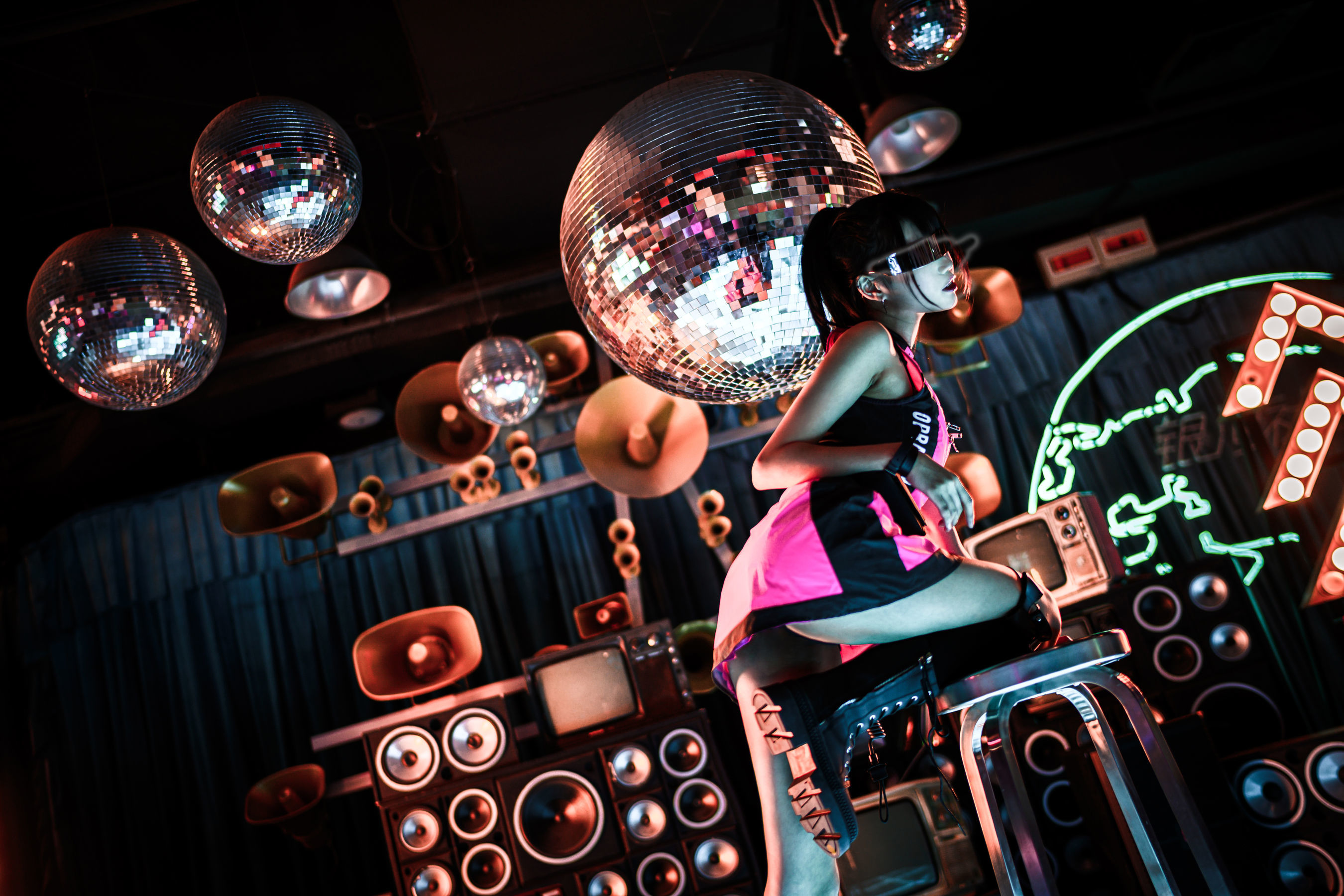 周叽是可爱兔兔 – 银河社区 2 [22P]