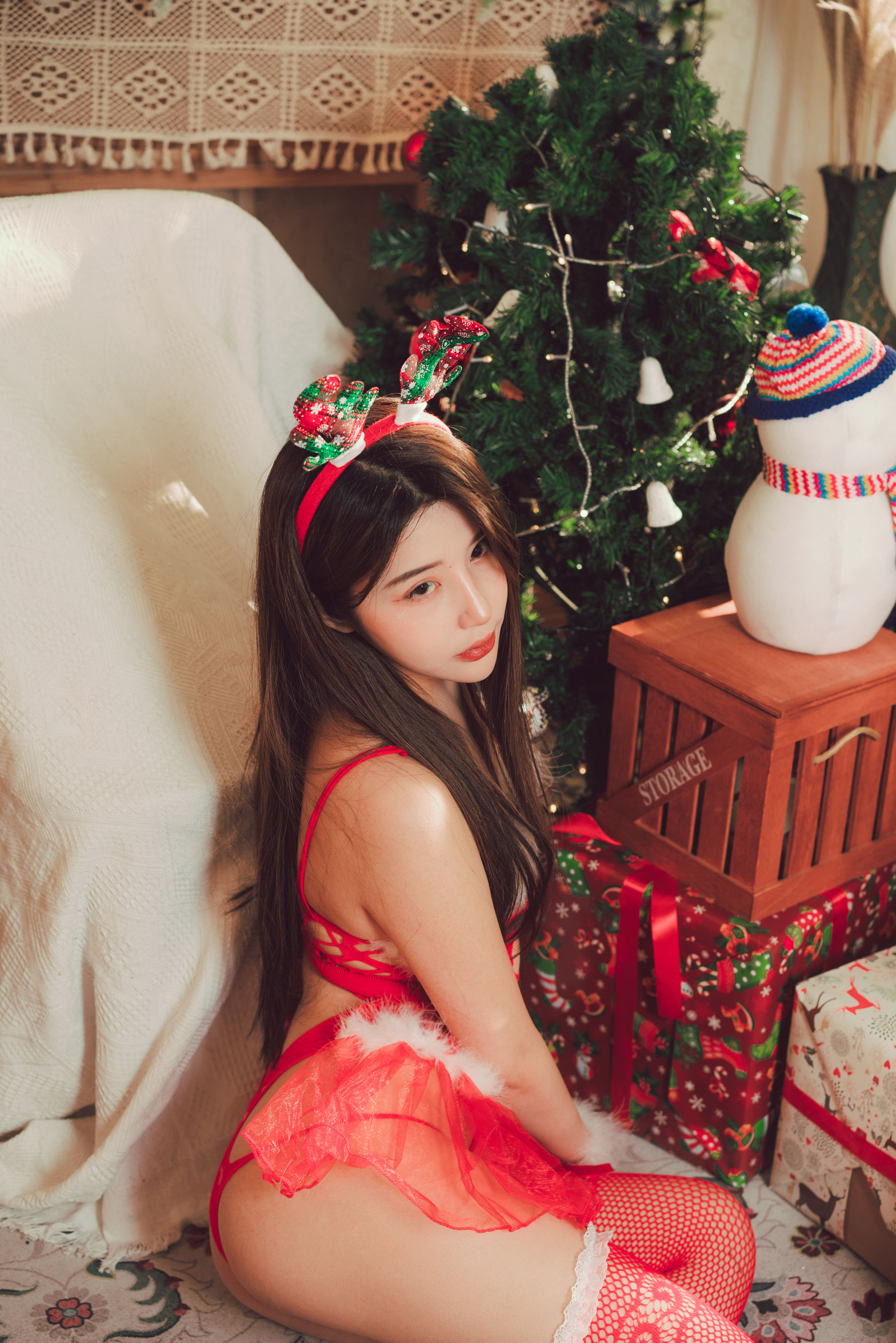 蜜蜜子Kimmie – 圣诞 [42P]