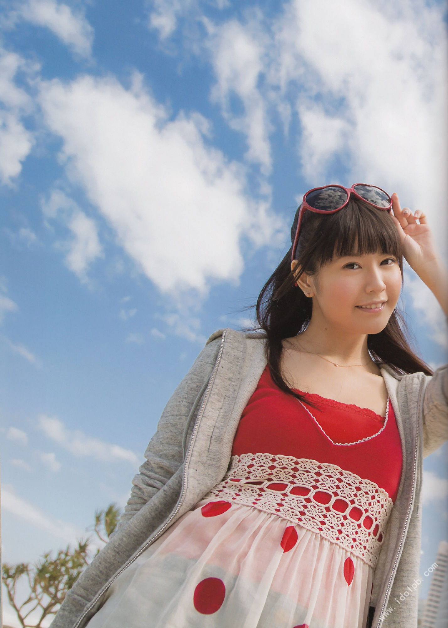 竹達彩奈 写真集 「たけたChu in オーストラリア」 [107P]