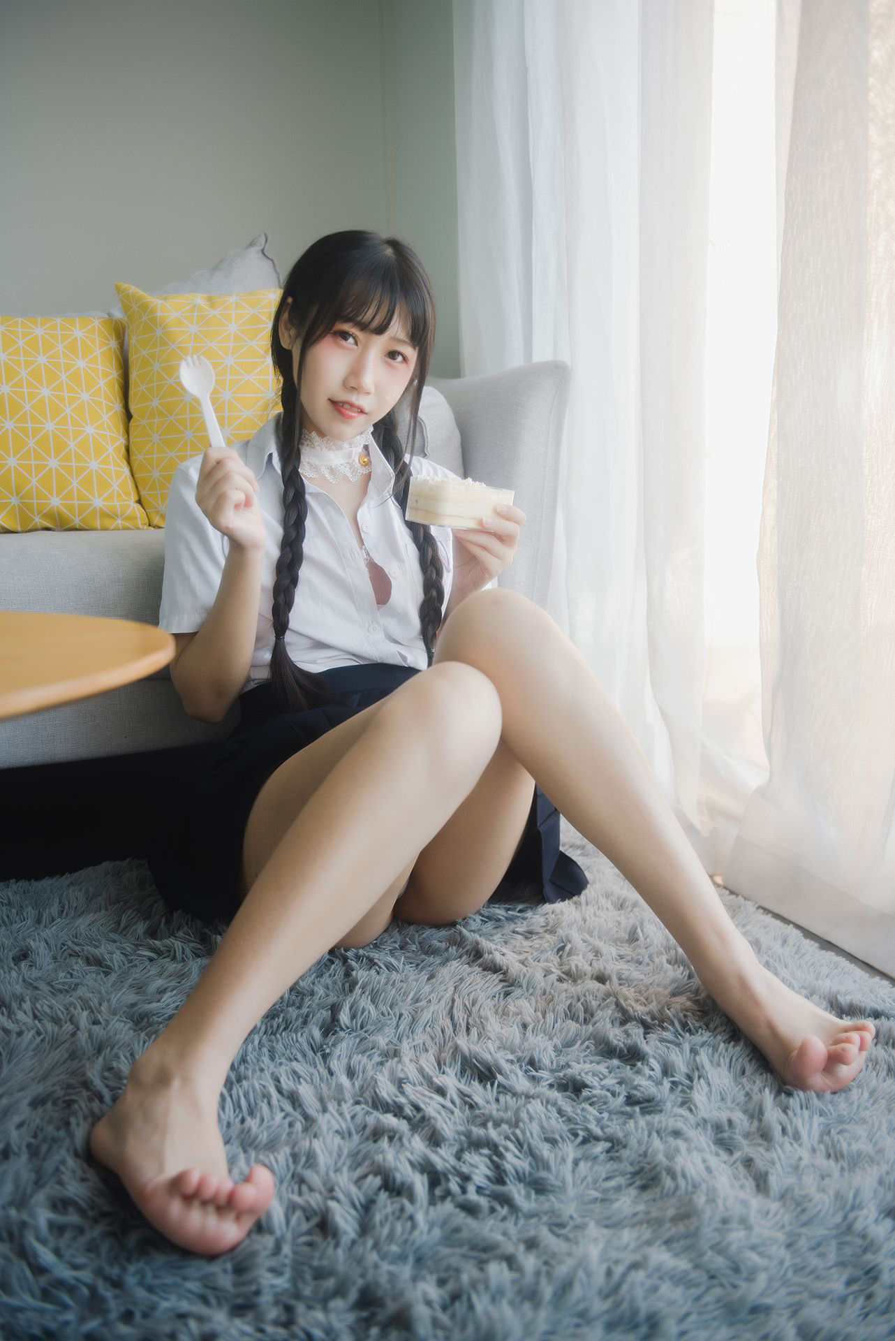 微博人气Coser不呆猫 – 奶油少女 [61P]