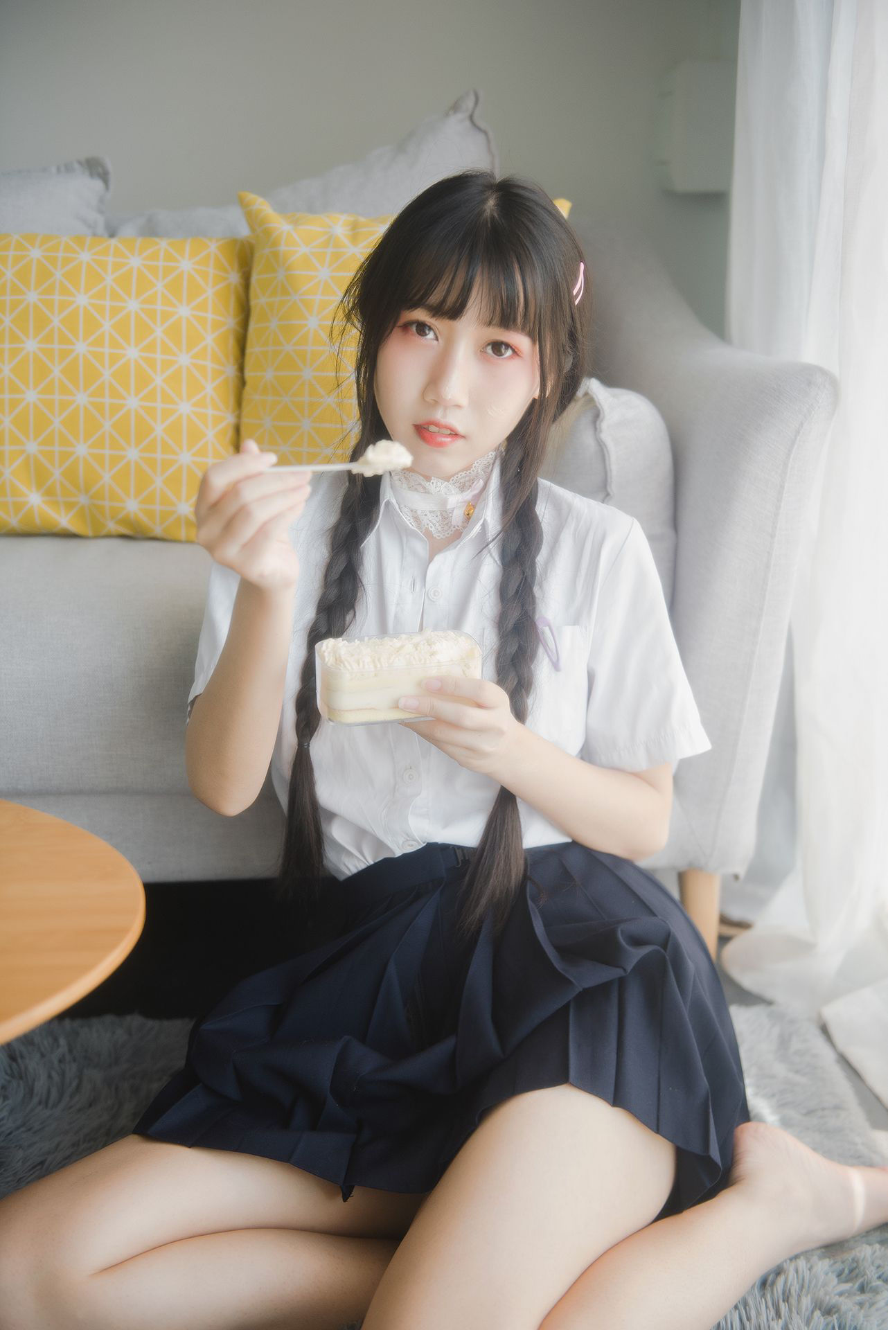 微博人气Coser不呆猫 – 奶油少女 [61P]