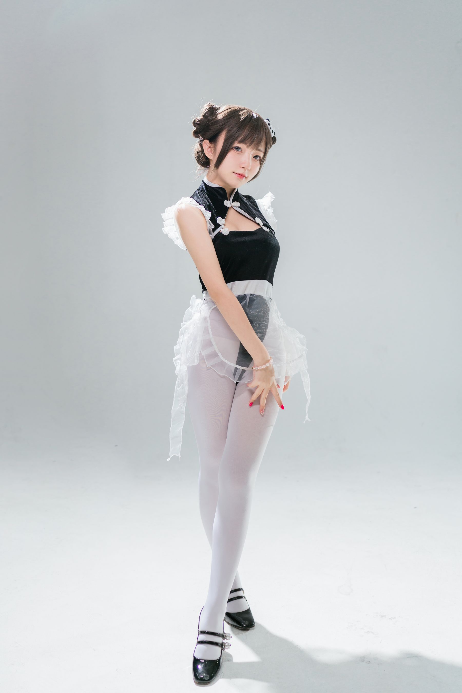 花铃 – 小熊猫女仆 [85P]