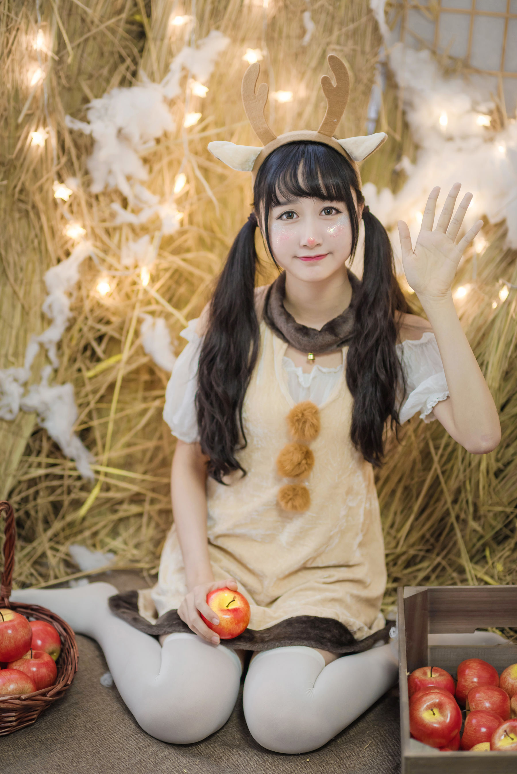 萌系小姐姐木绵绵OwO 圣诞老人和驯鹿酱 [46P]