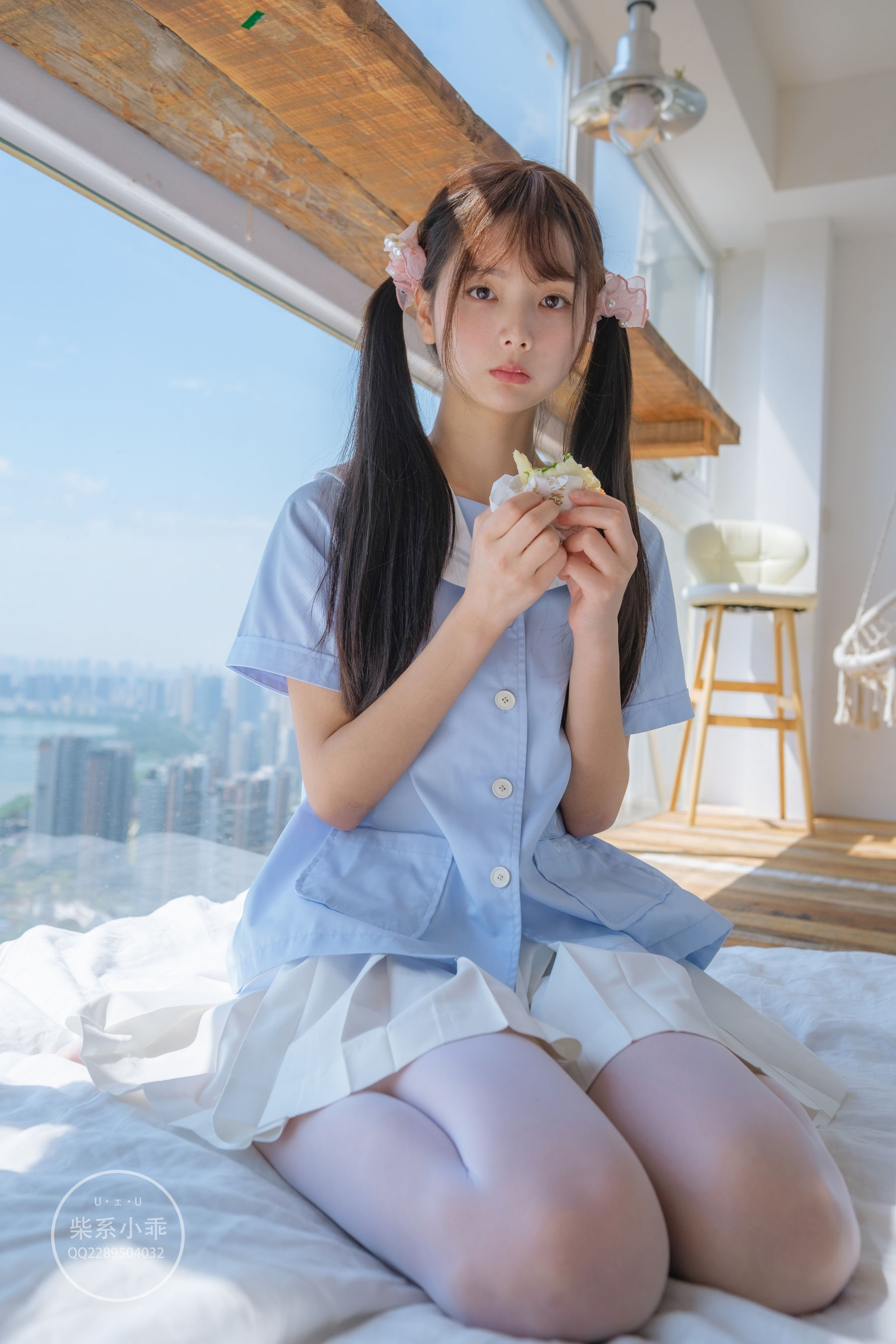 柴系小乖(稚乖画册) – 晴空 白丝双马尾 [79P]