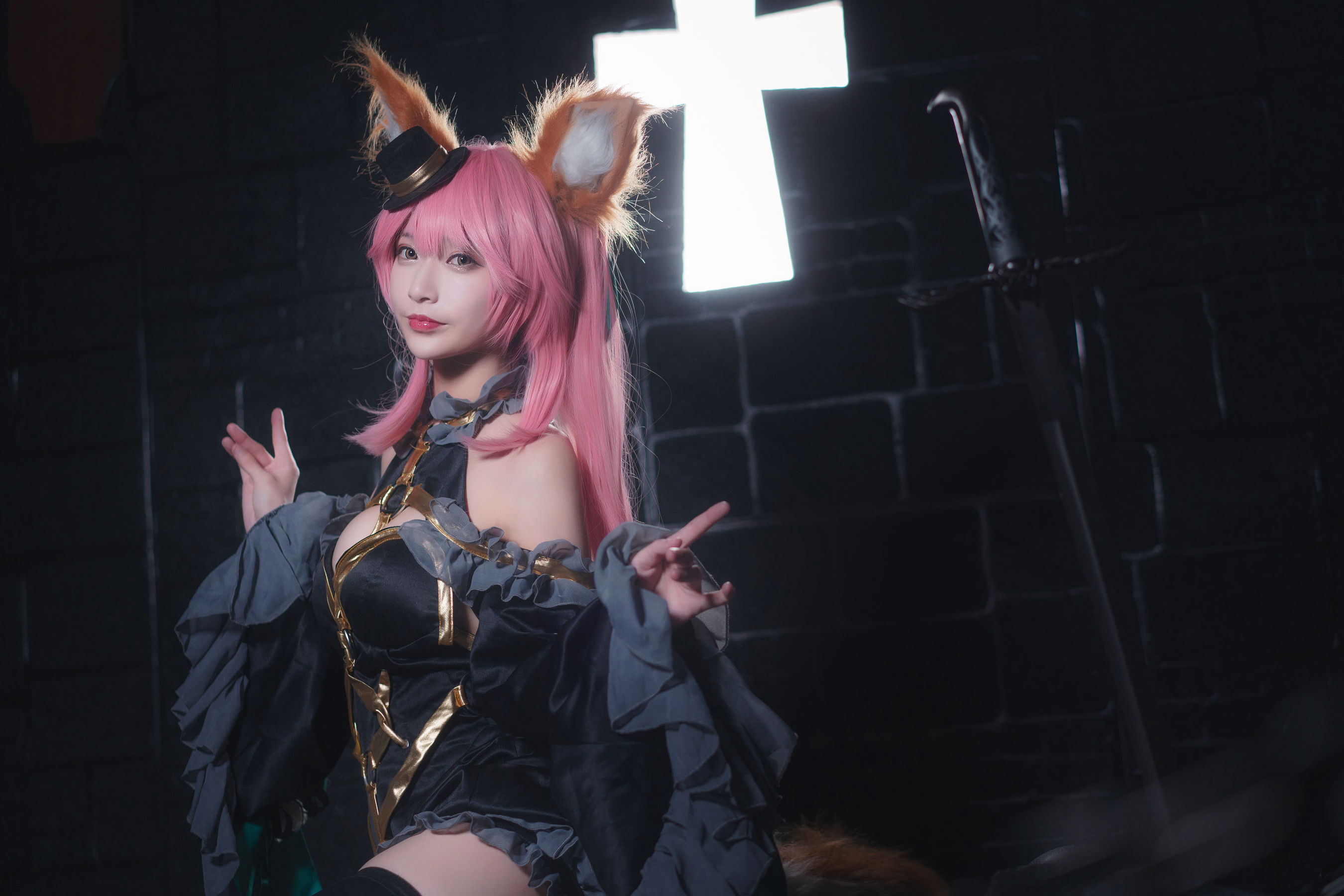 [Cosplay写真] 动漫博主铁板烧鬼舞w – 玉藻前 魔术 [20P]