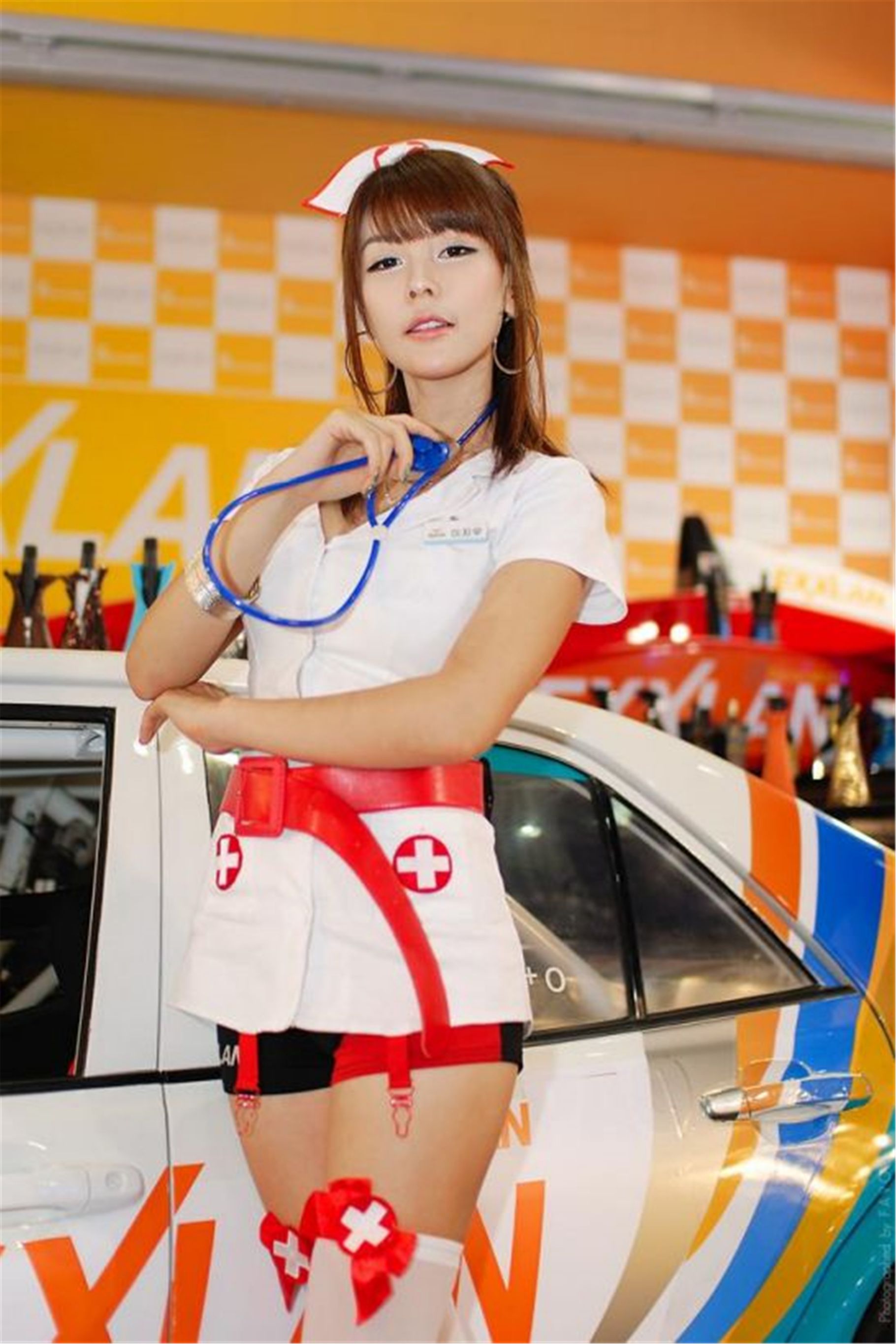 韩国车模李智友 @@@ 《EXXLAN之护士装系列》 [28P]