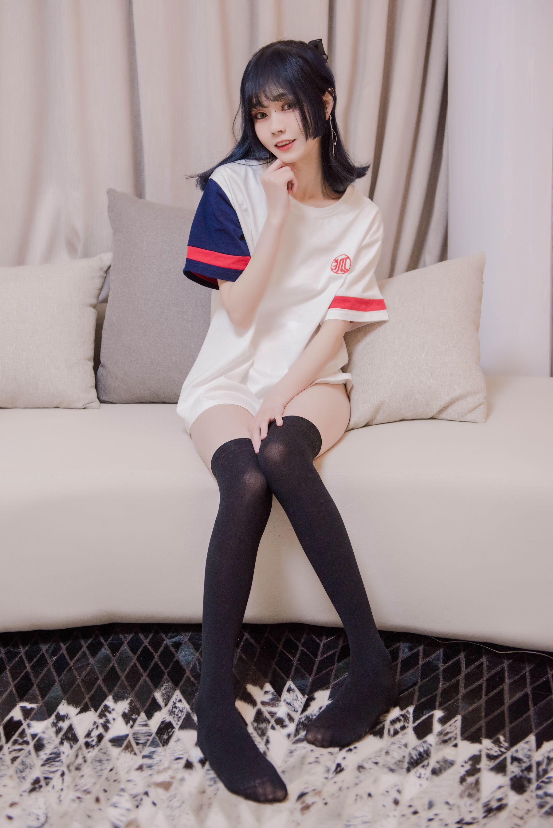 小妖精你的负卿 居家私服2 [9P]