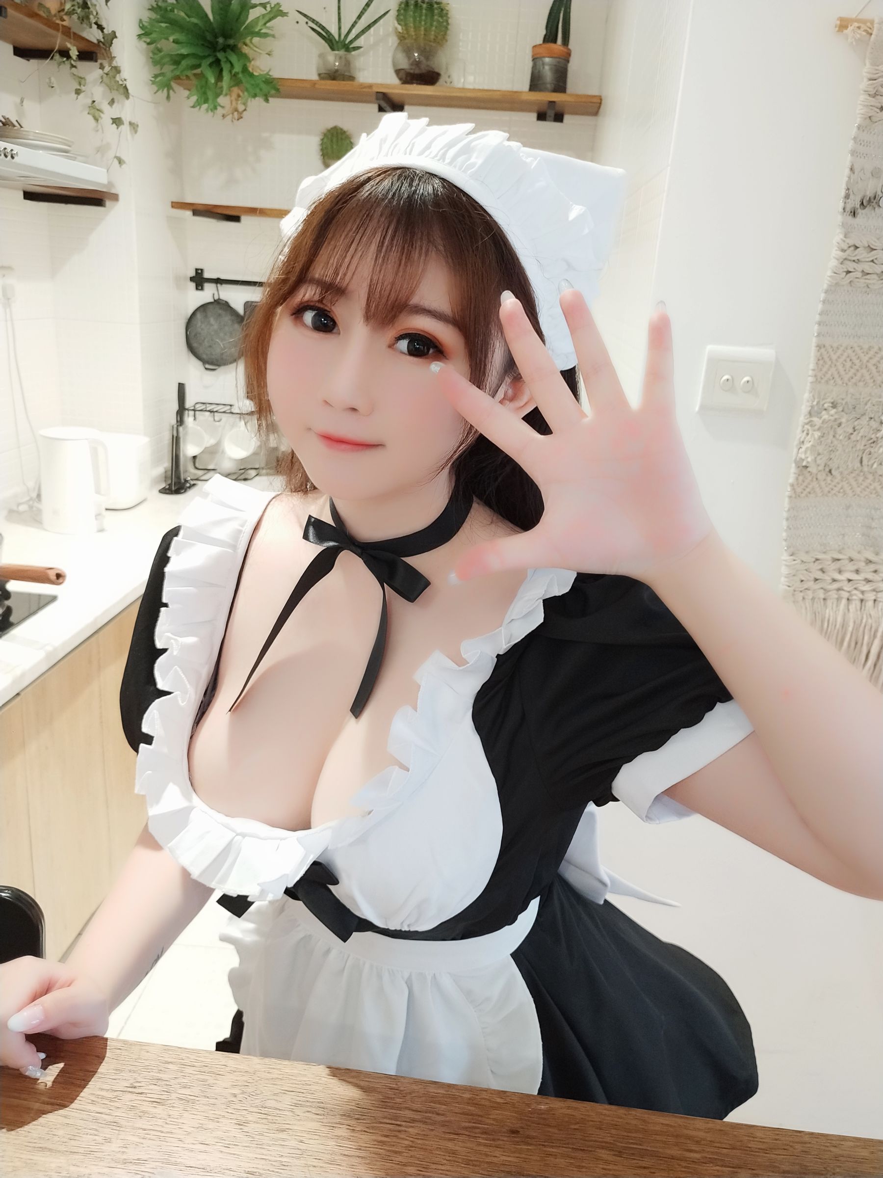 蜜桃少女是依酱呀 女仆2.0 [26P]