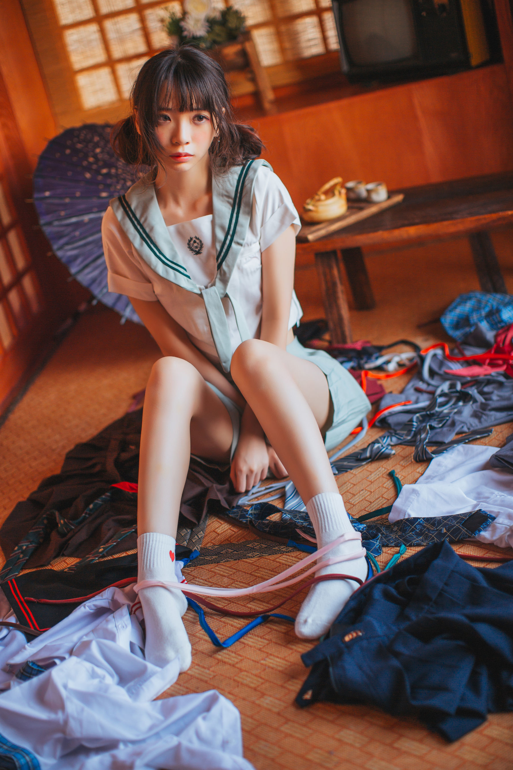 疯猫ss – 少女 [24P]