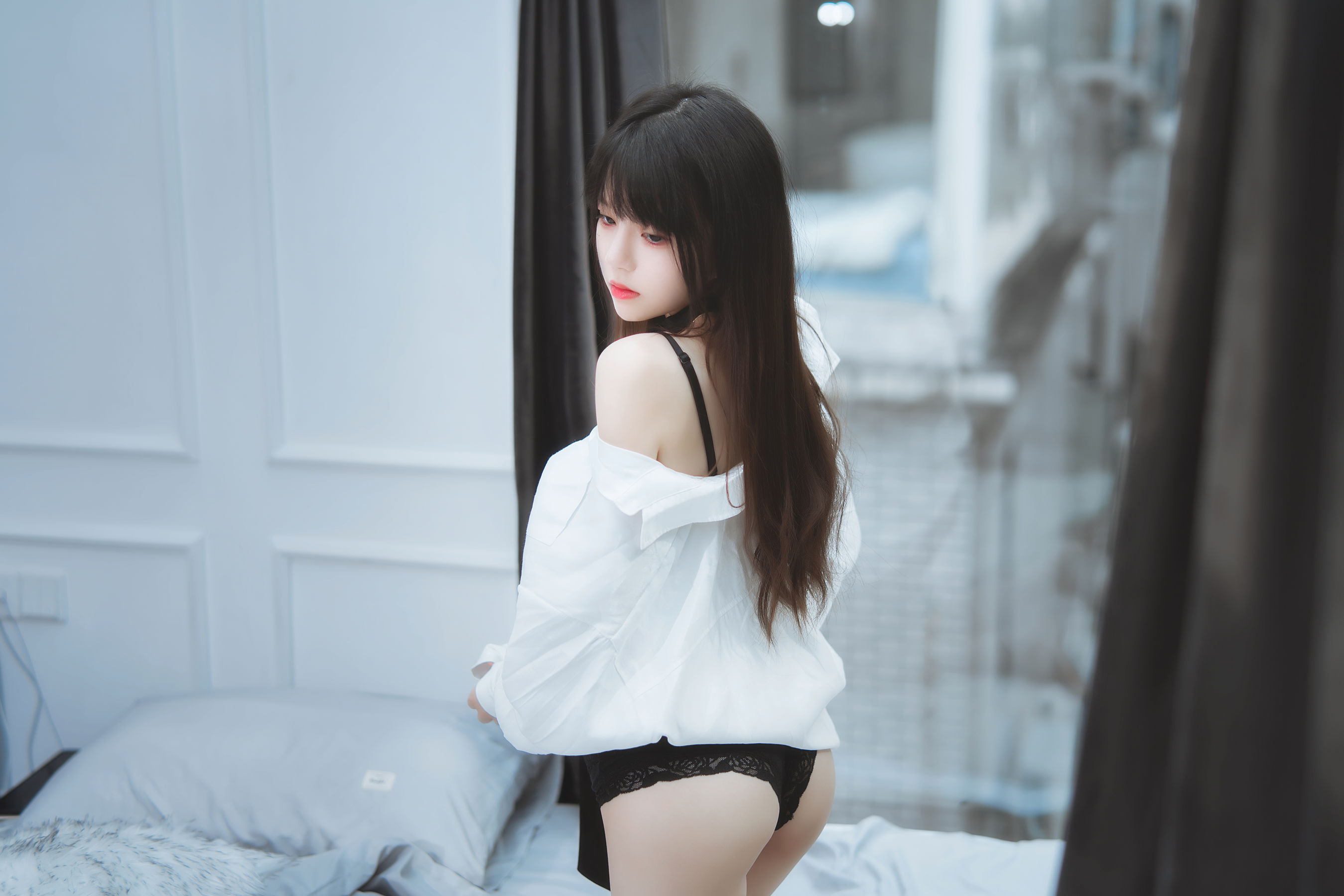 桜桃喵 – 狼来了01 [72P]