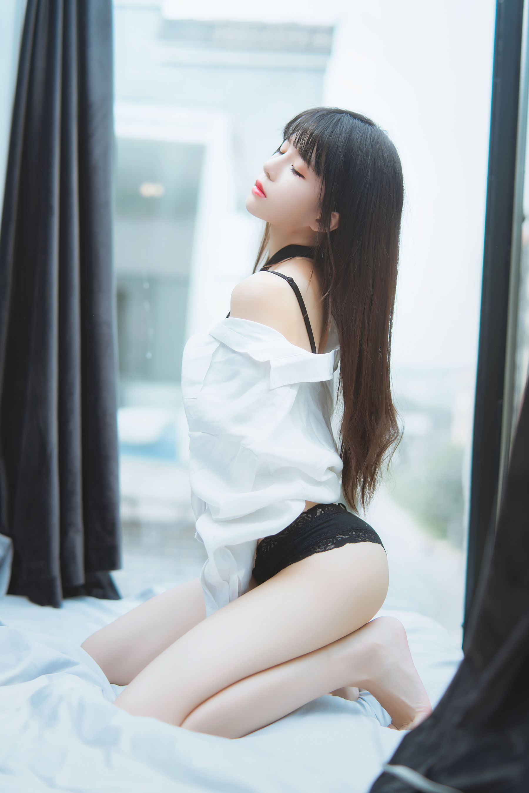 桜桃喵 – 狼来了01 [72P]