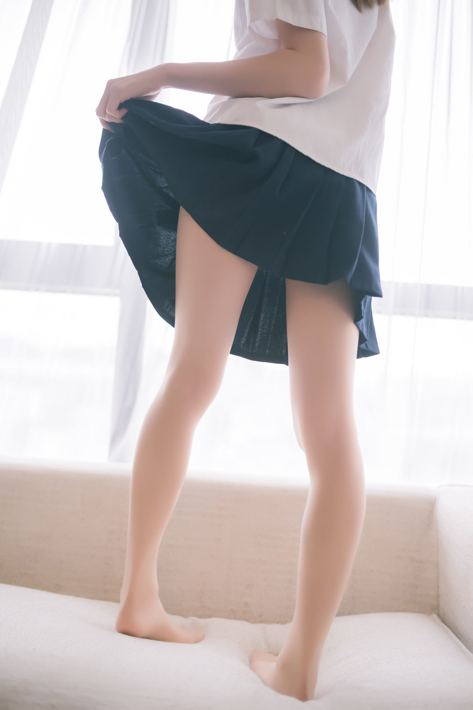 动漫博主Kitaro_绮太郎 – JK小姐姐 [48P]