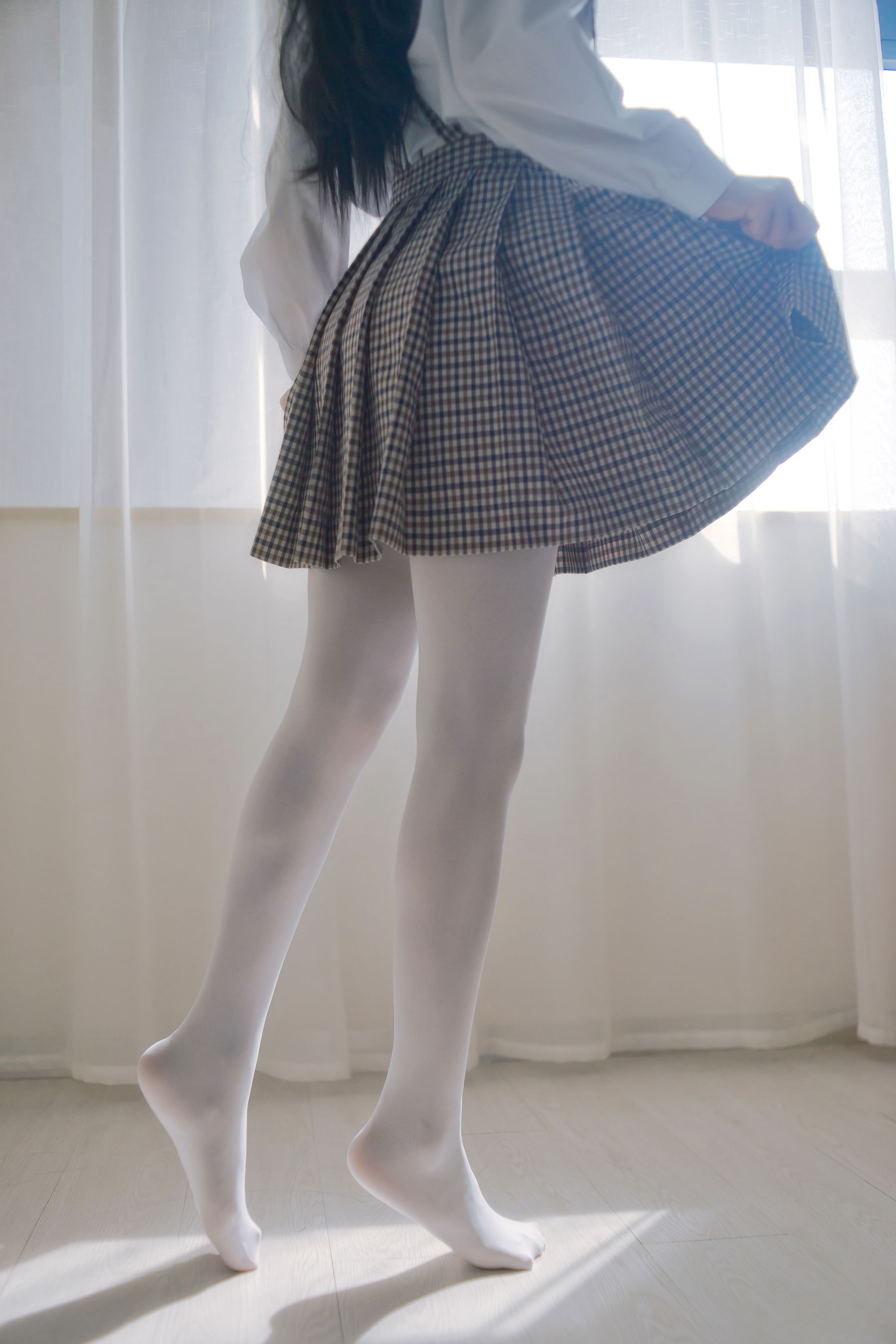 福利姬木花琳琳是勇者 – 名校大小姐爱欲沉沦 生〇台中学·前篇 [20P]