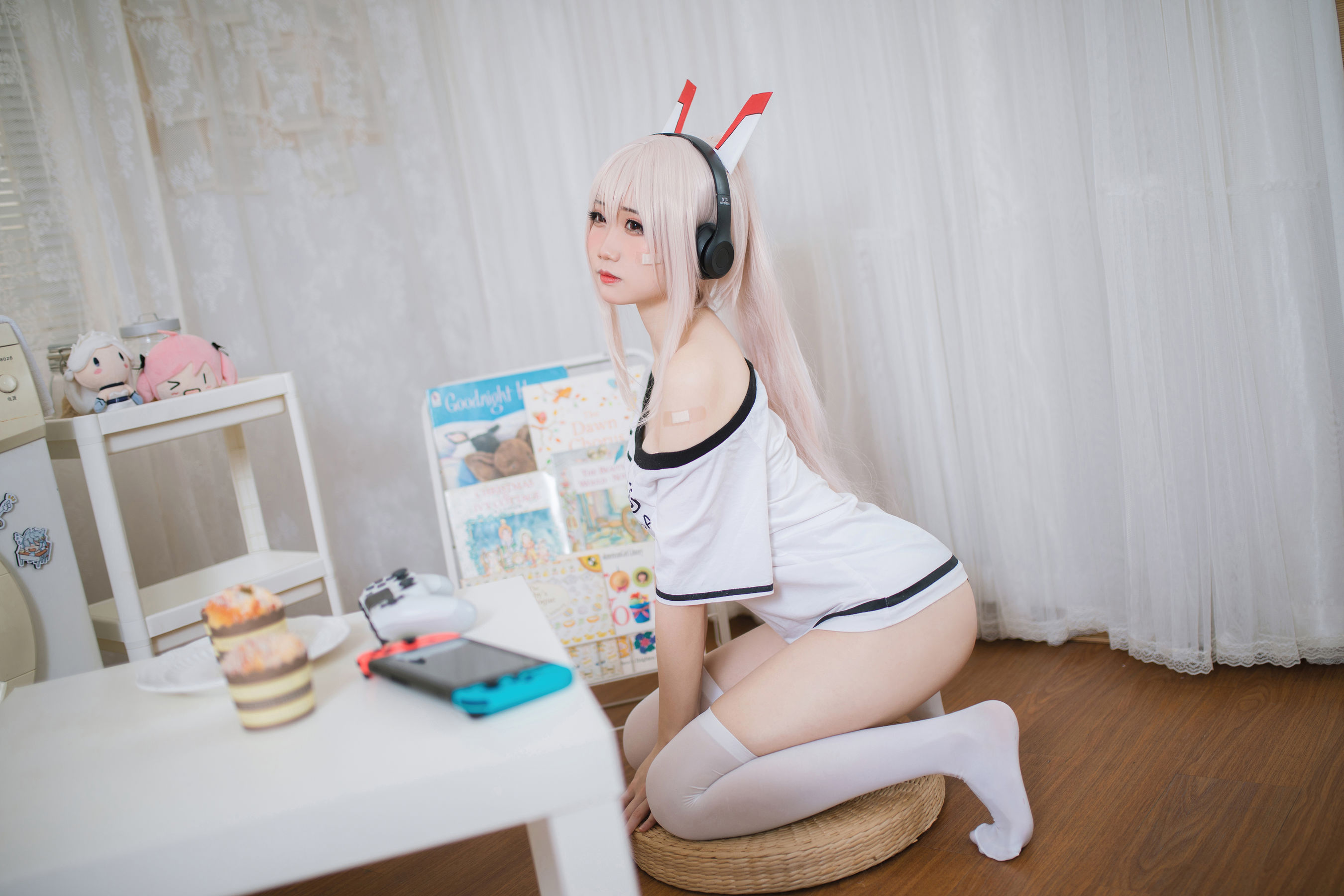 焖焖碳 – 绫波 宅版本 [29P]