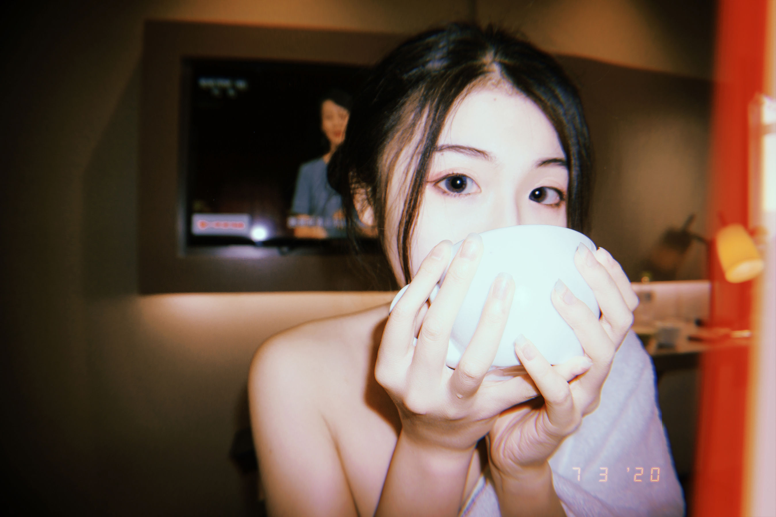 一米八的大梨子 – 冬日女友 [18P]