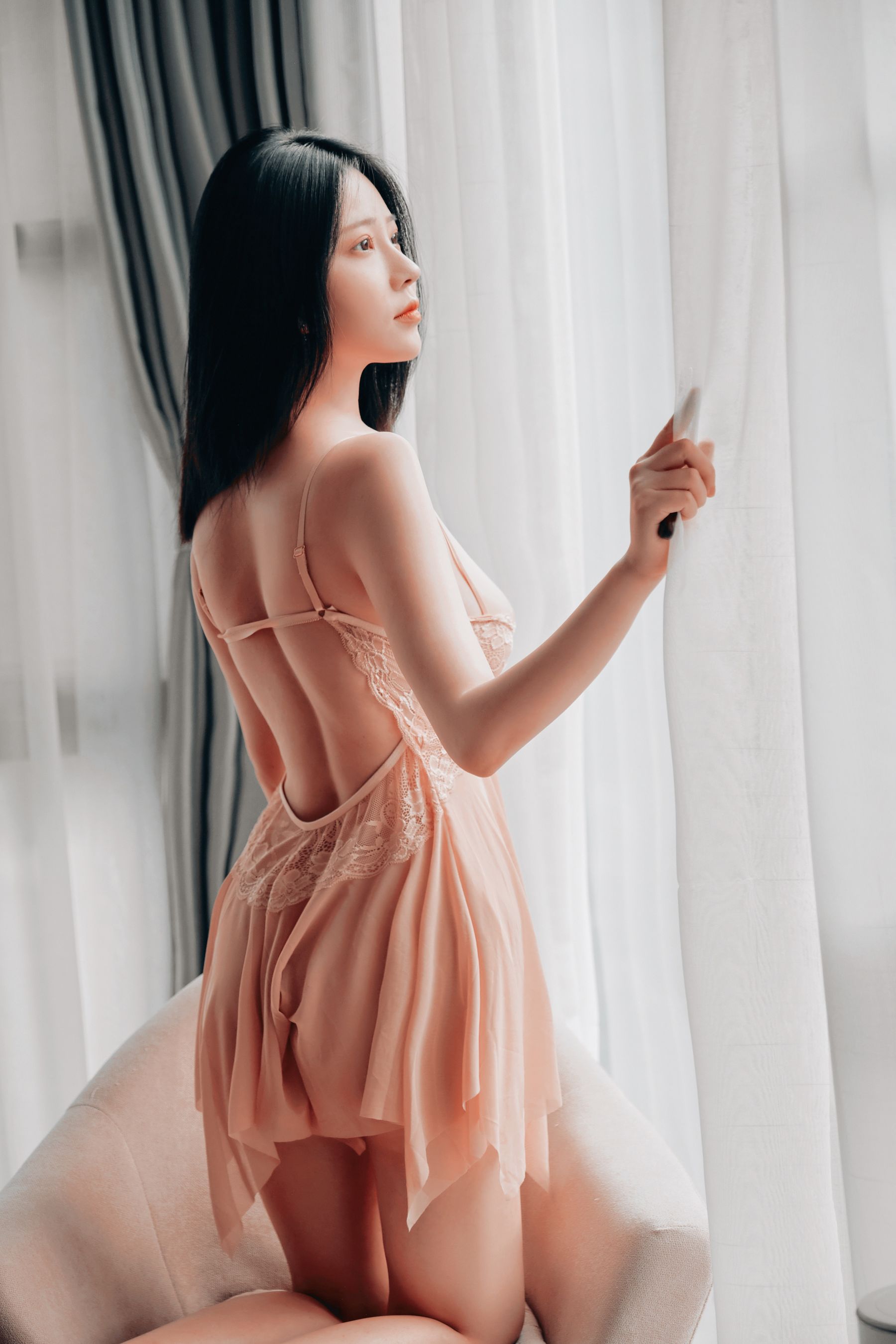 Nnian – 暧昧 [14P]