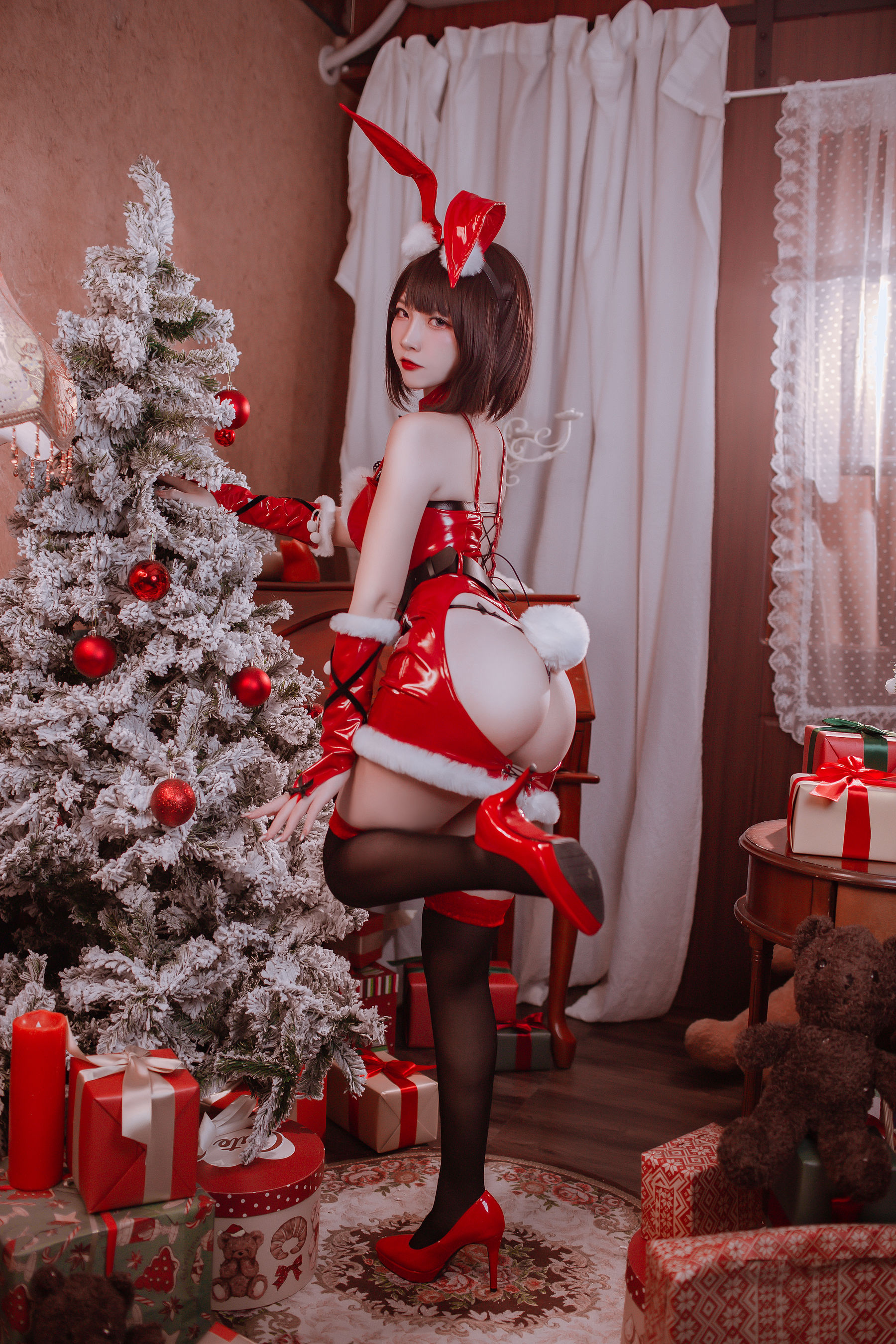 人气Coser二佐Nisa – 圣诞佐佐 [46P]