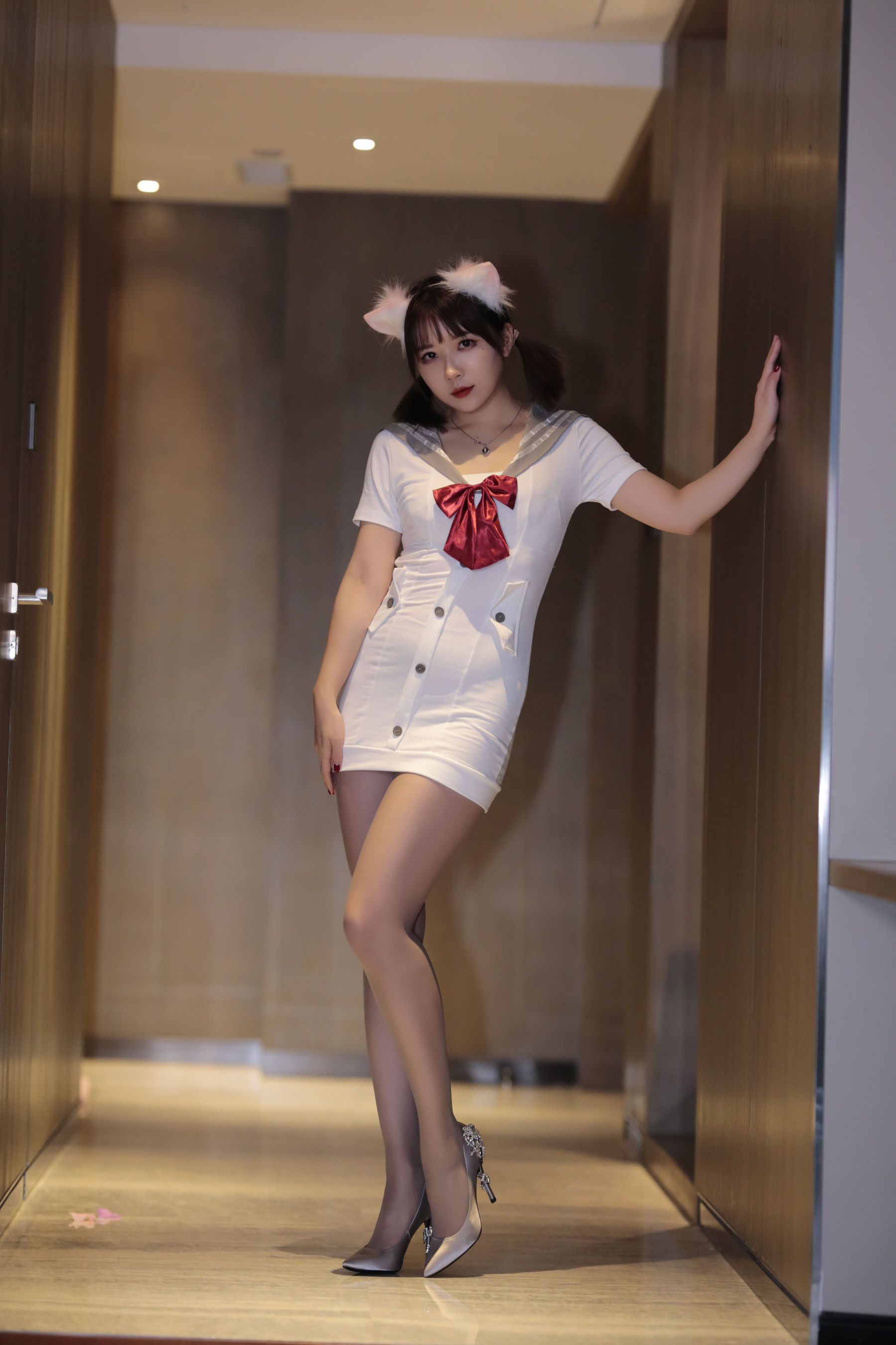 斗鱼主播小女巫露娜 – 柠檬海盐 [130P]