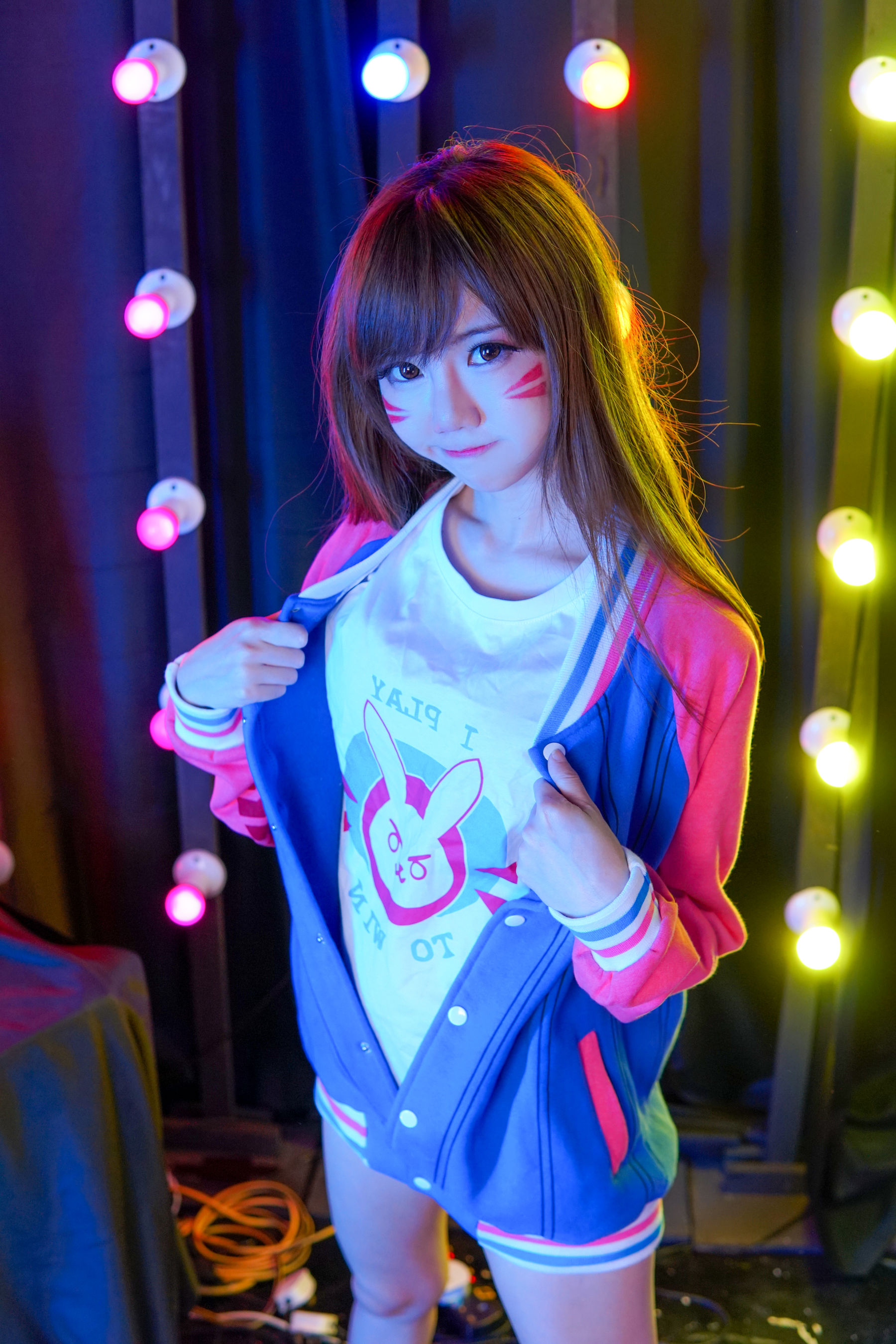 Sally Dorasnow – DVA Gamer Girl [10P]