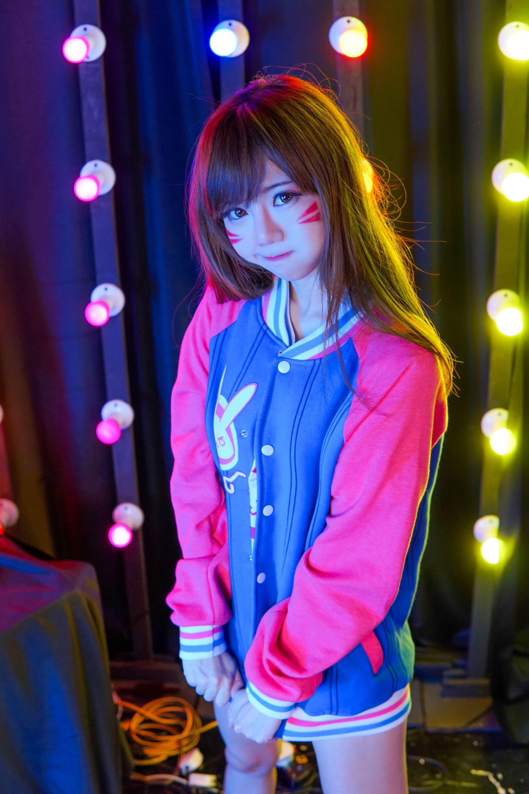 Sally Dorasnow – DVA Gamer Girl [10P]