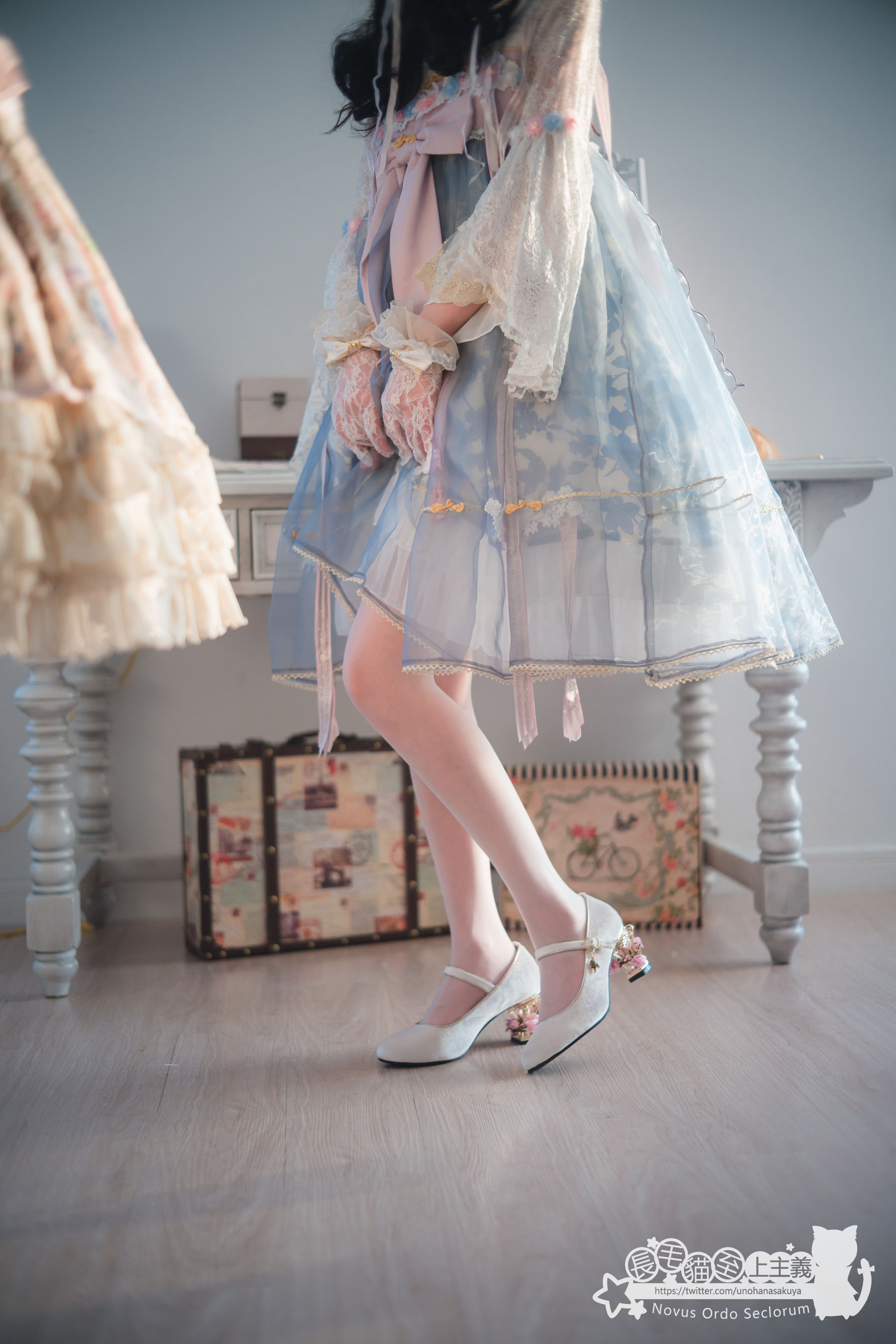 福利姬木花琳琳是勇者 – 樱茶七夕 [46P]