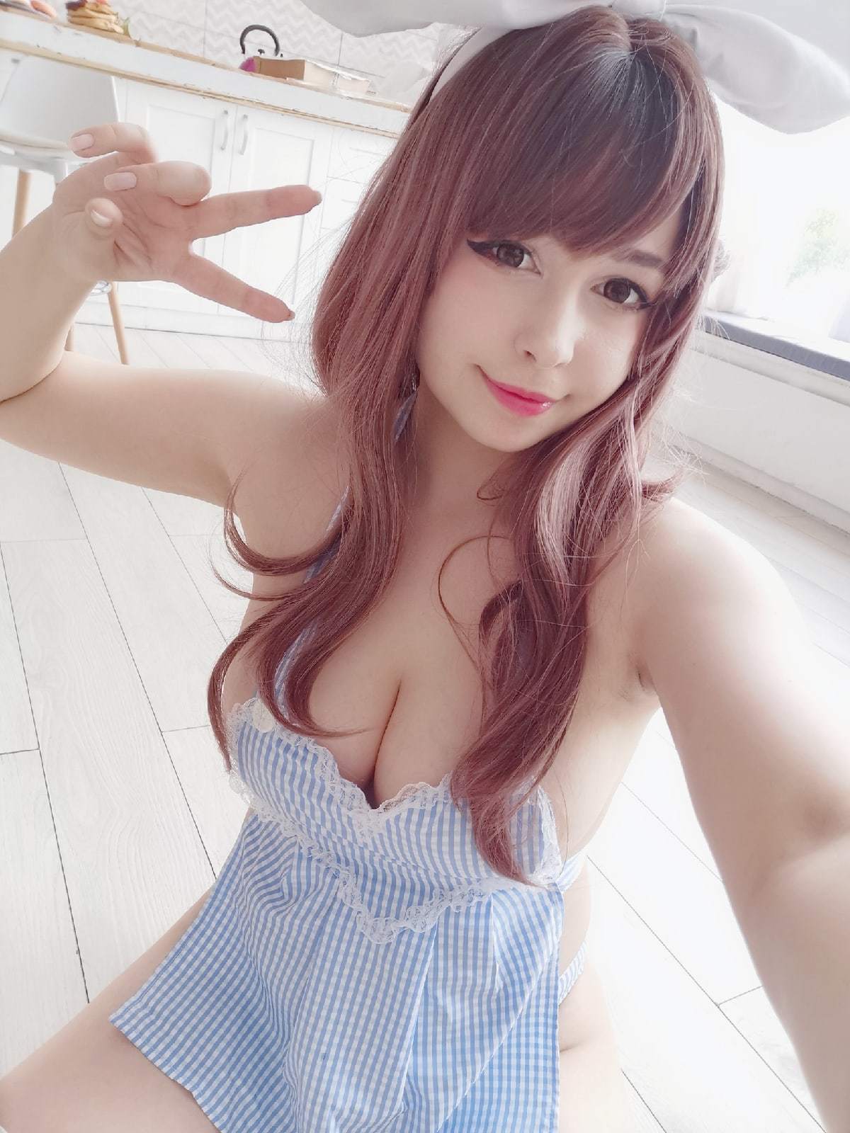 Yoshinobi – Kogane Tsukioka [49P]