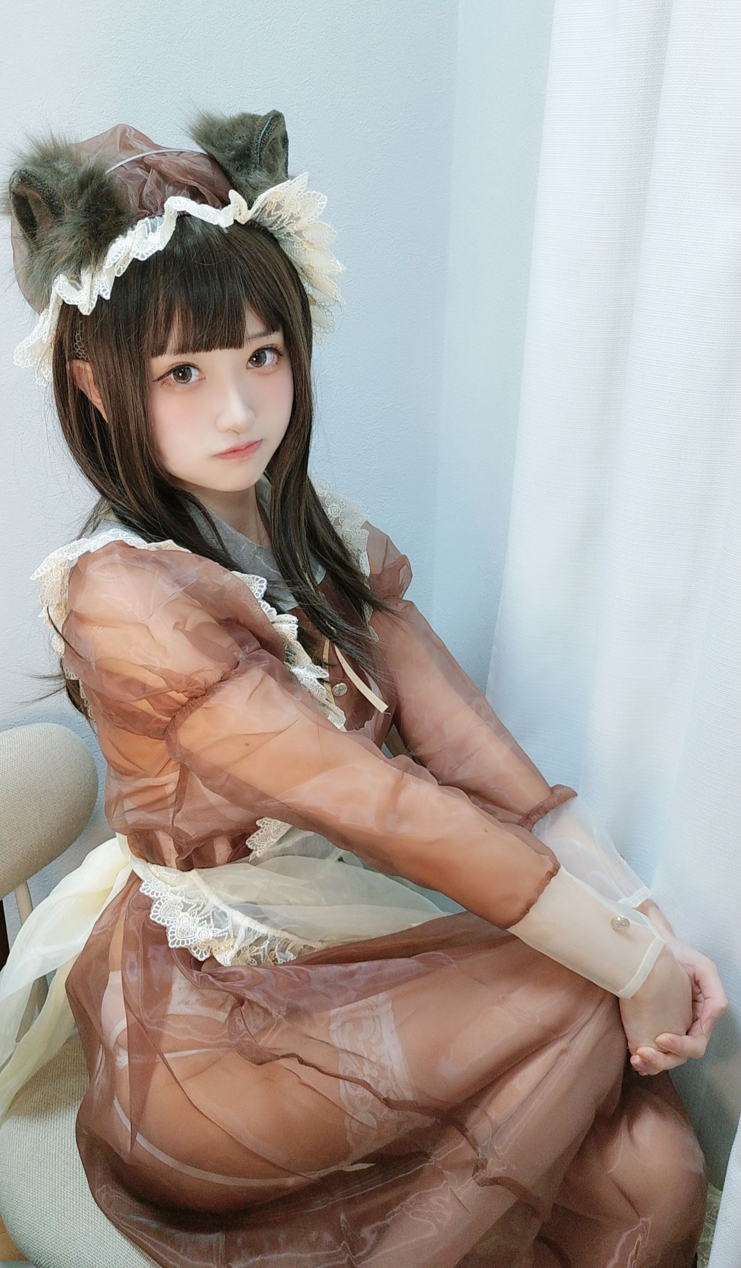 千阳(ちよ) – 长裙仆 [17P]