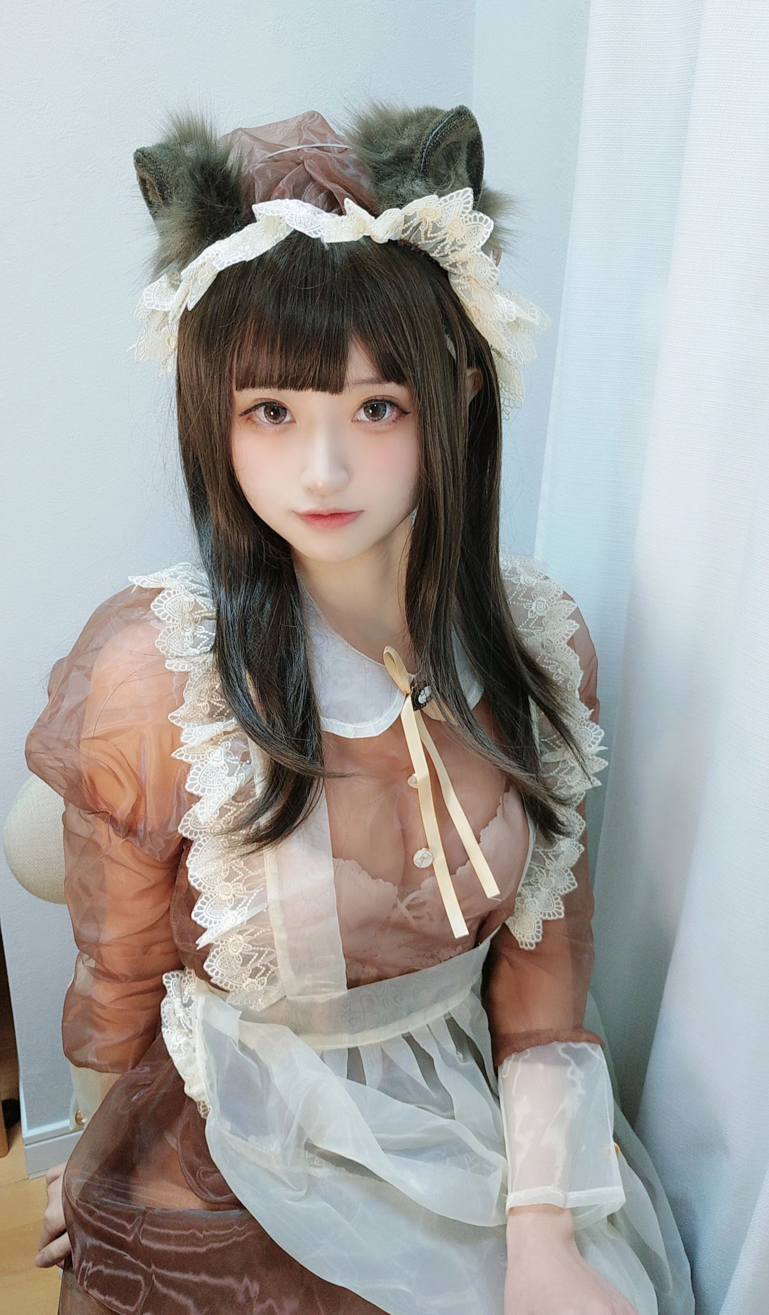 千阳(ちよ) – 长裙仆 [17P]