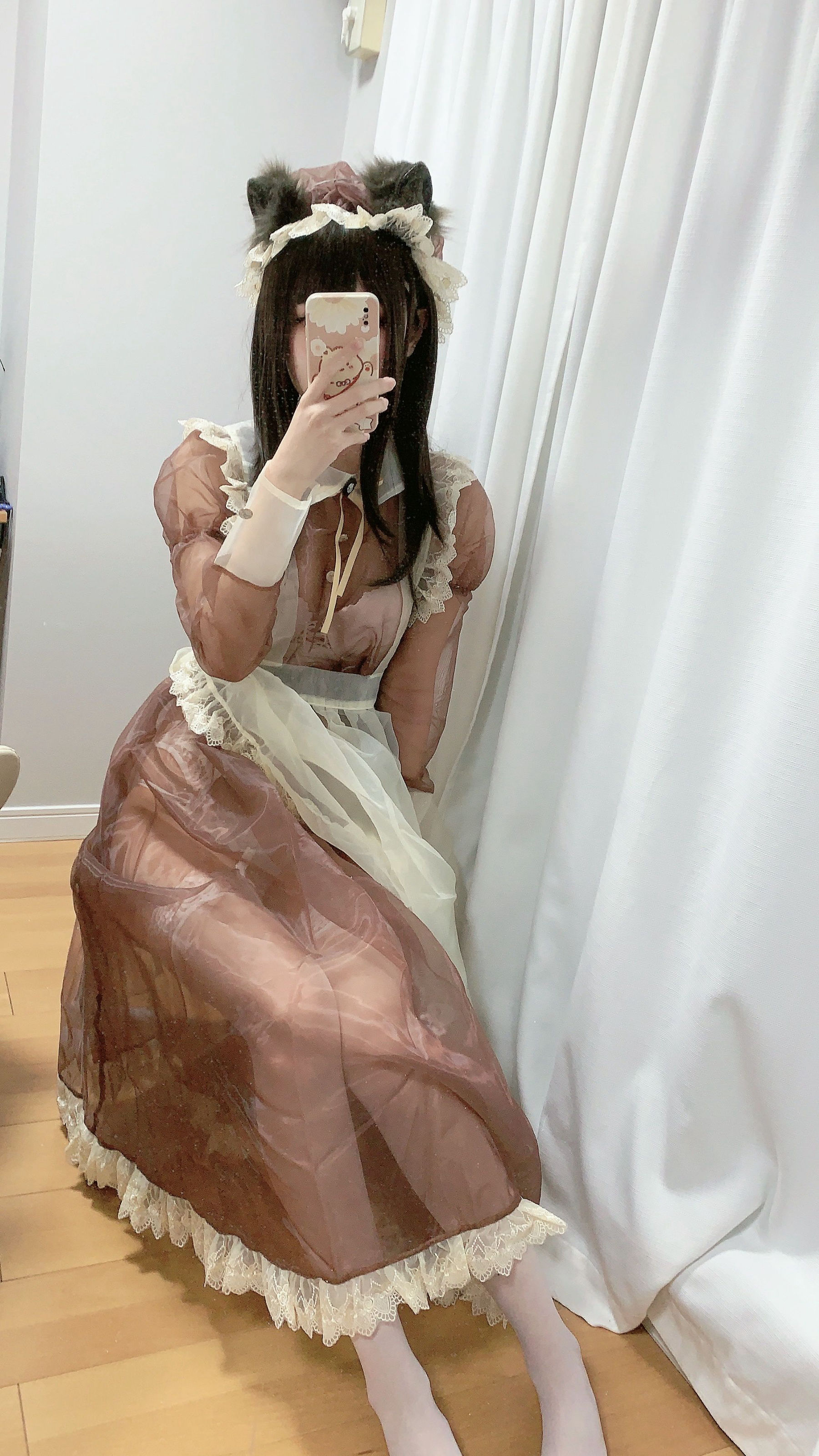 千阳(ちよ) – 长裙仆 [17P]