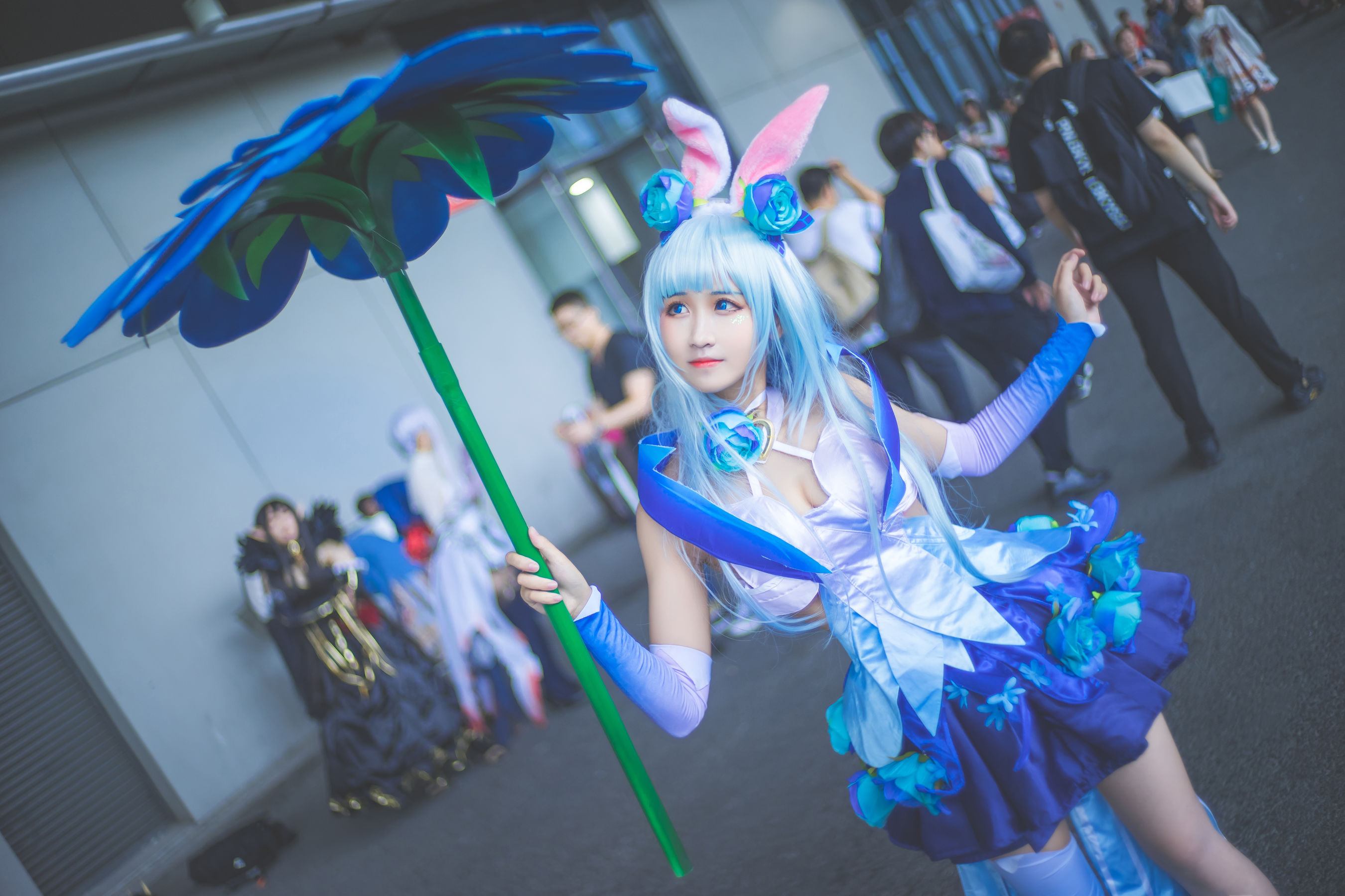 [Cosplay写真] 微博妹子三度_69 – 花间舞公孙离 [18P]