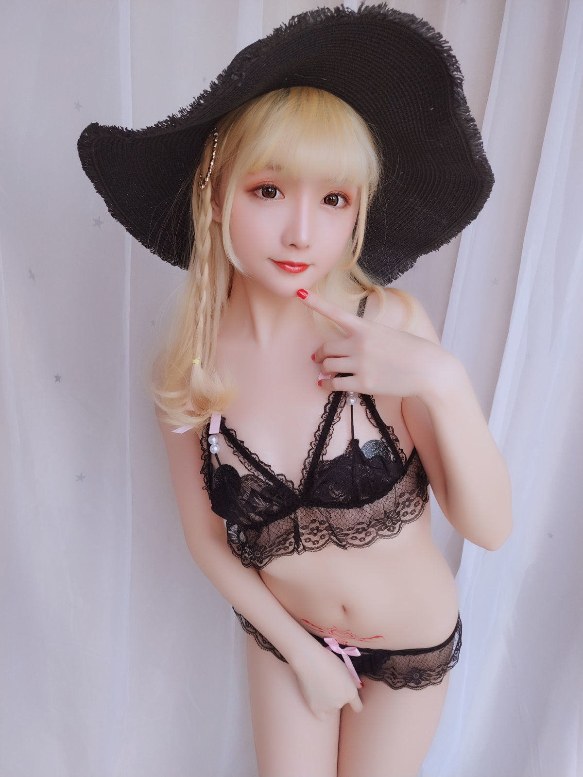 [萝莉COS] 星之迟迟 VOL.06 假日快乐包 [62P]