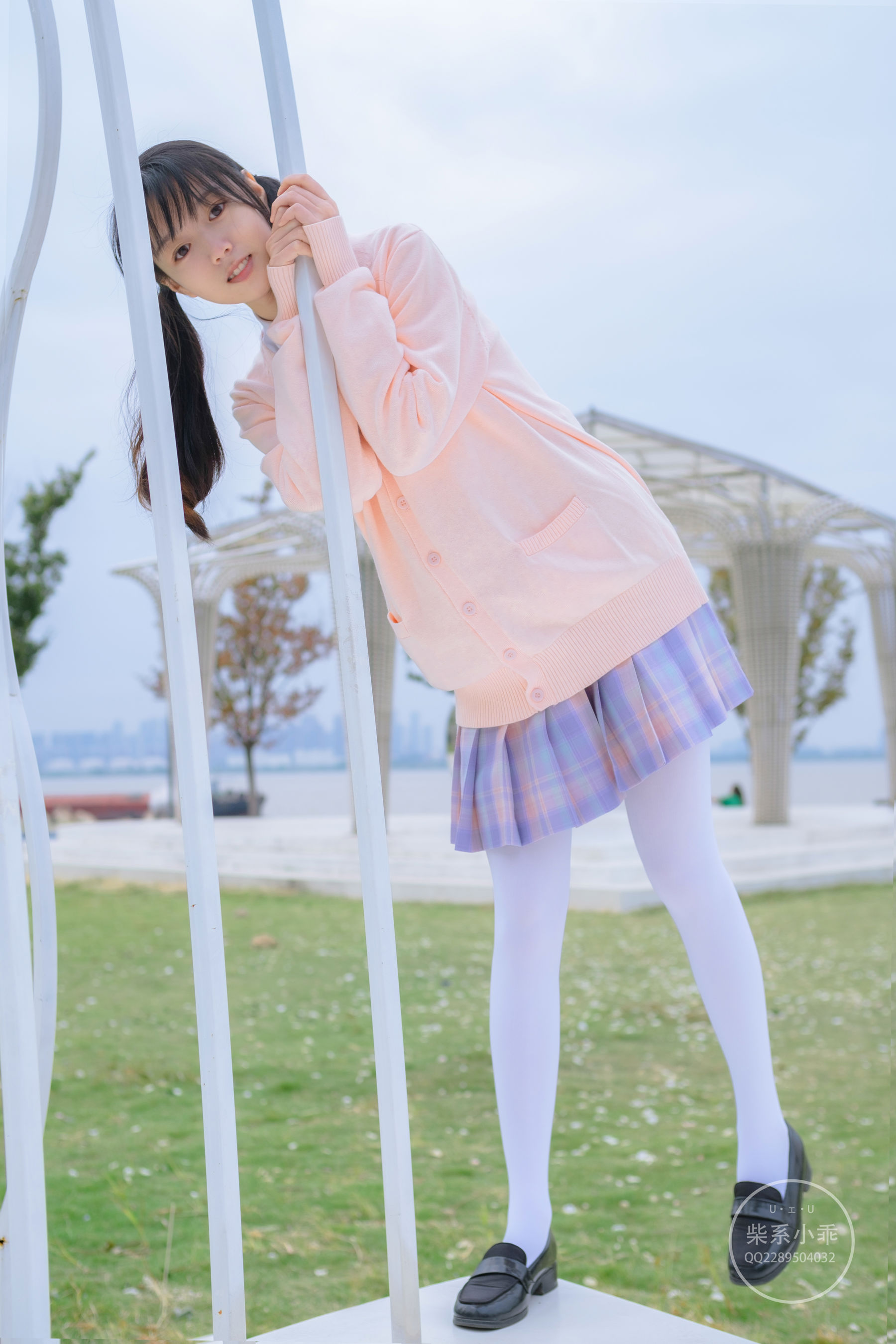 柴系小乖(稚乖画册) – 颓废 [73P]