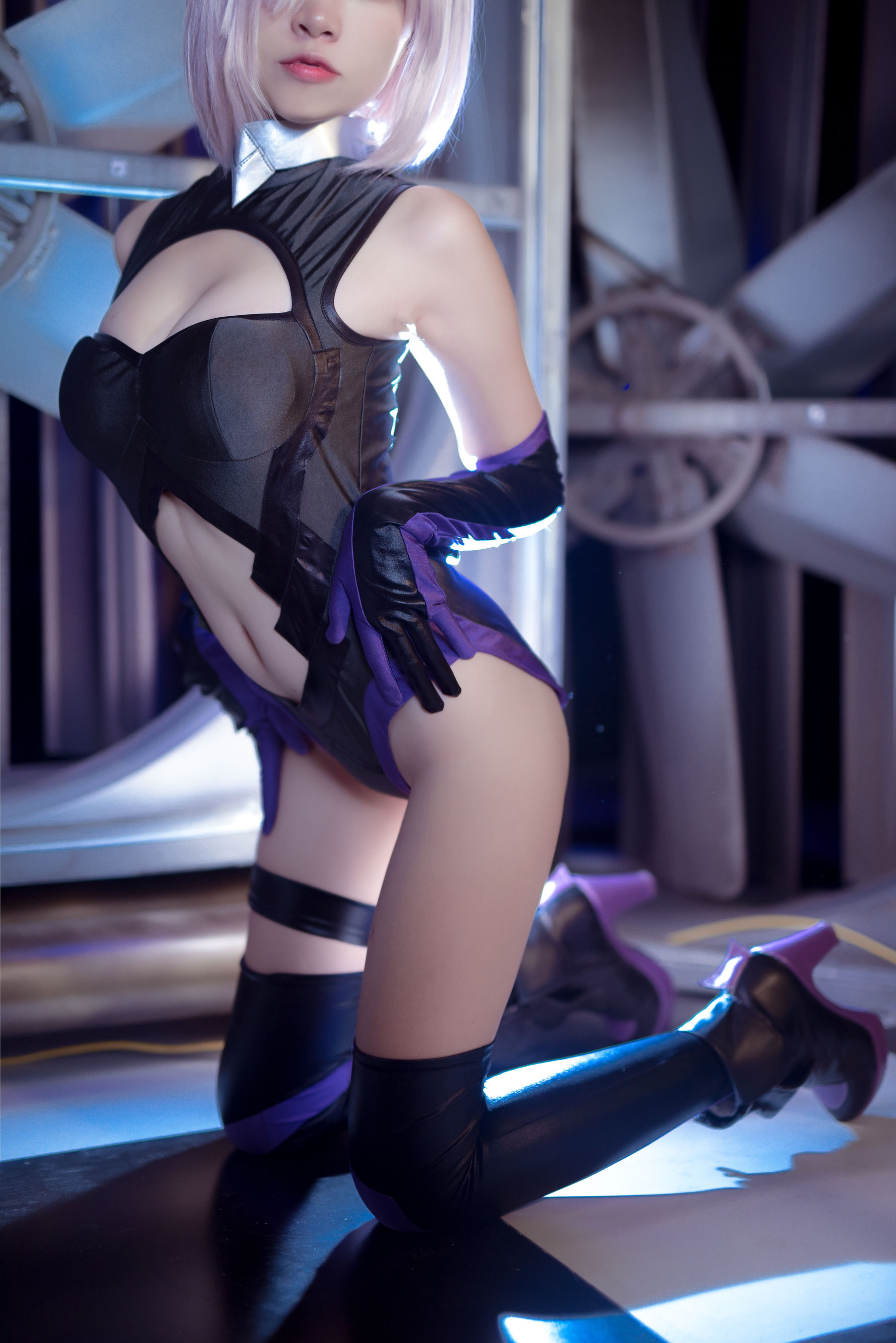 人气Coser二佐Nisa Fate玛修个人训练 [26P]