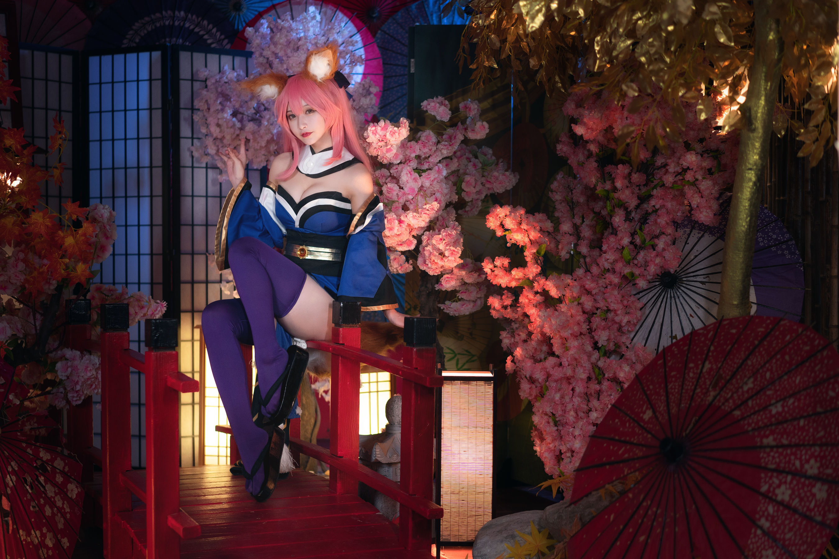 [Cosplay写真] 动漫博主铁板烧鬼舞w – 玉藻前 原皮 [32P]