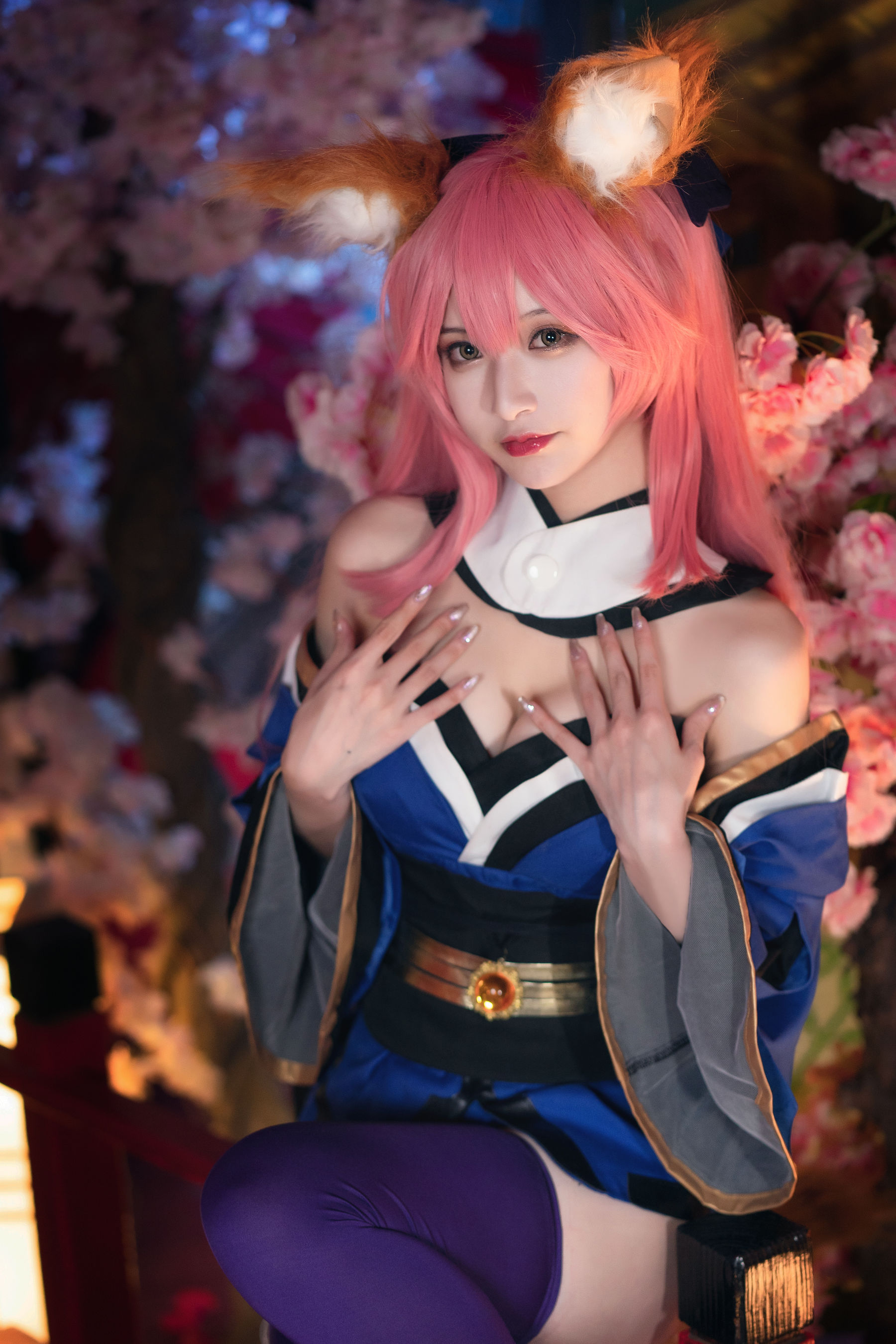 [Cosplay写真] 动漫博主铁板烧鬼舞w – 玉藻前 原皮 [32P]