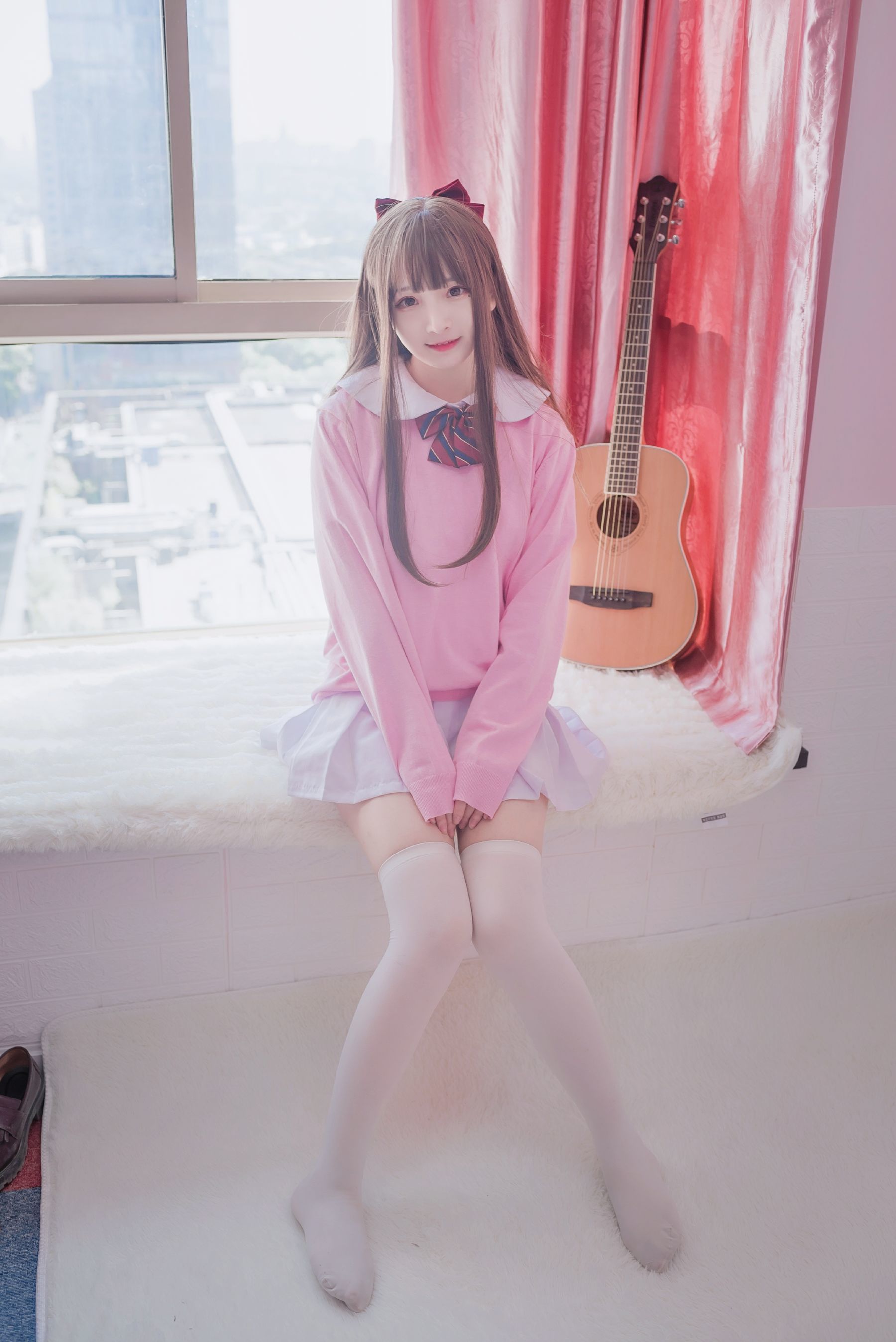 二次元美女古川kagura – 粉色JK [16P]