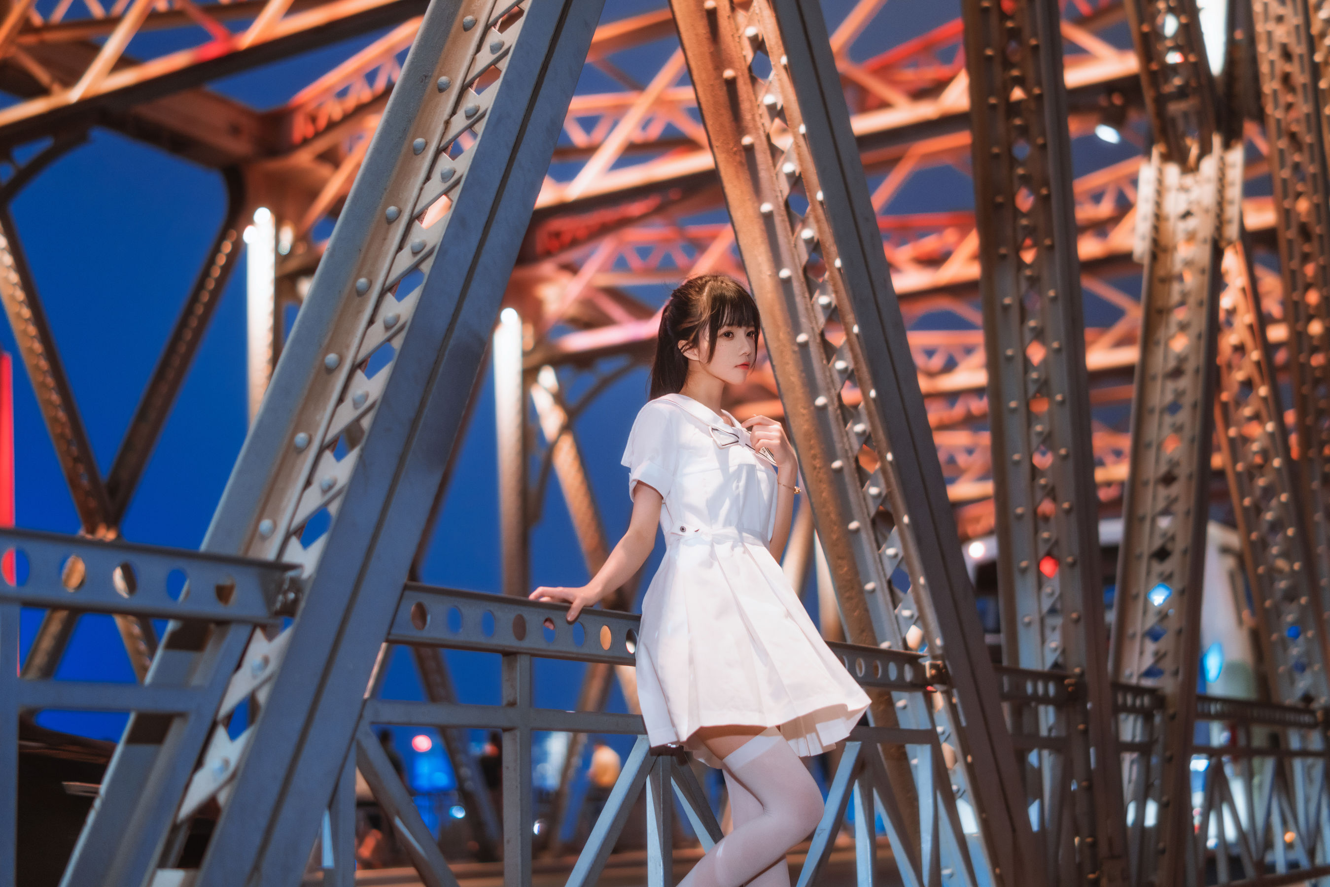 桜桃喵 – 离光 [12P]