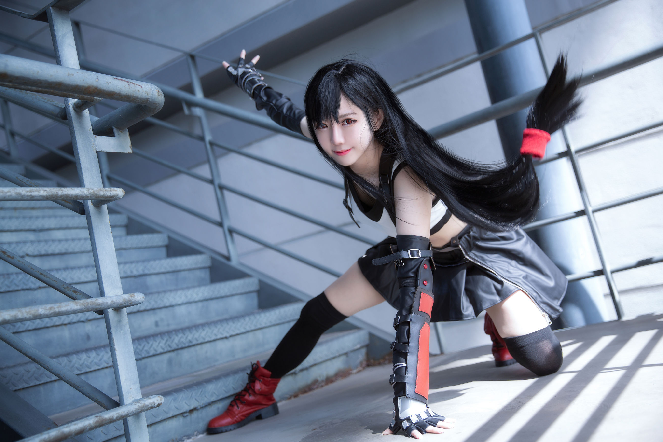 Sally Dorasnow – Tifa [20P]