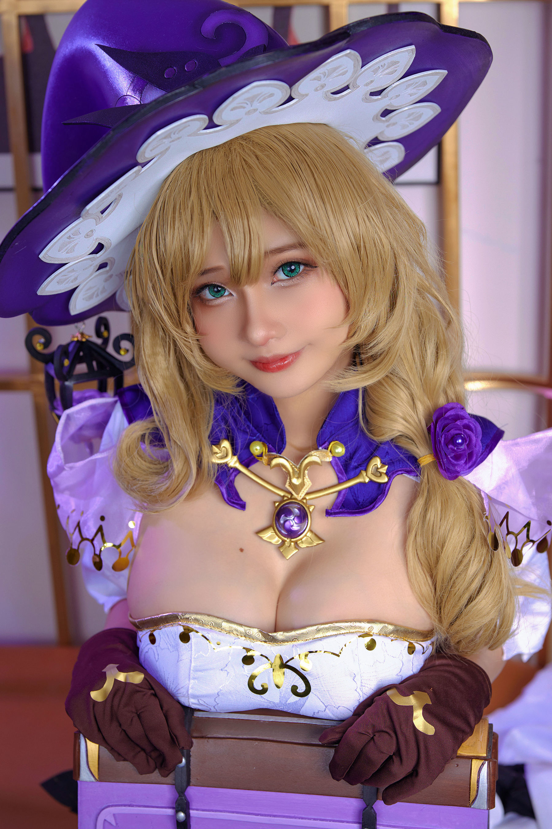 Azami福利 – 原神丽莎 [19P]