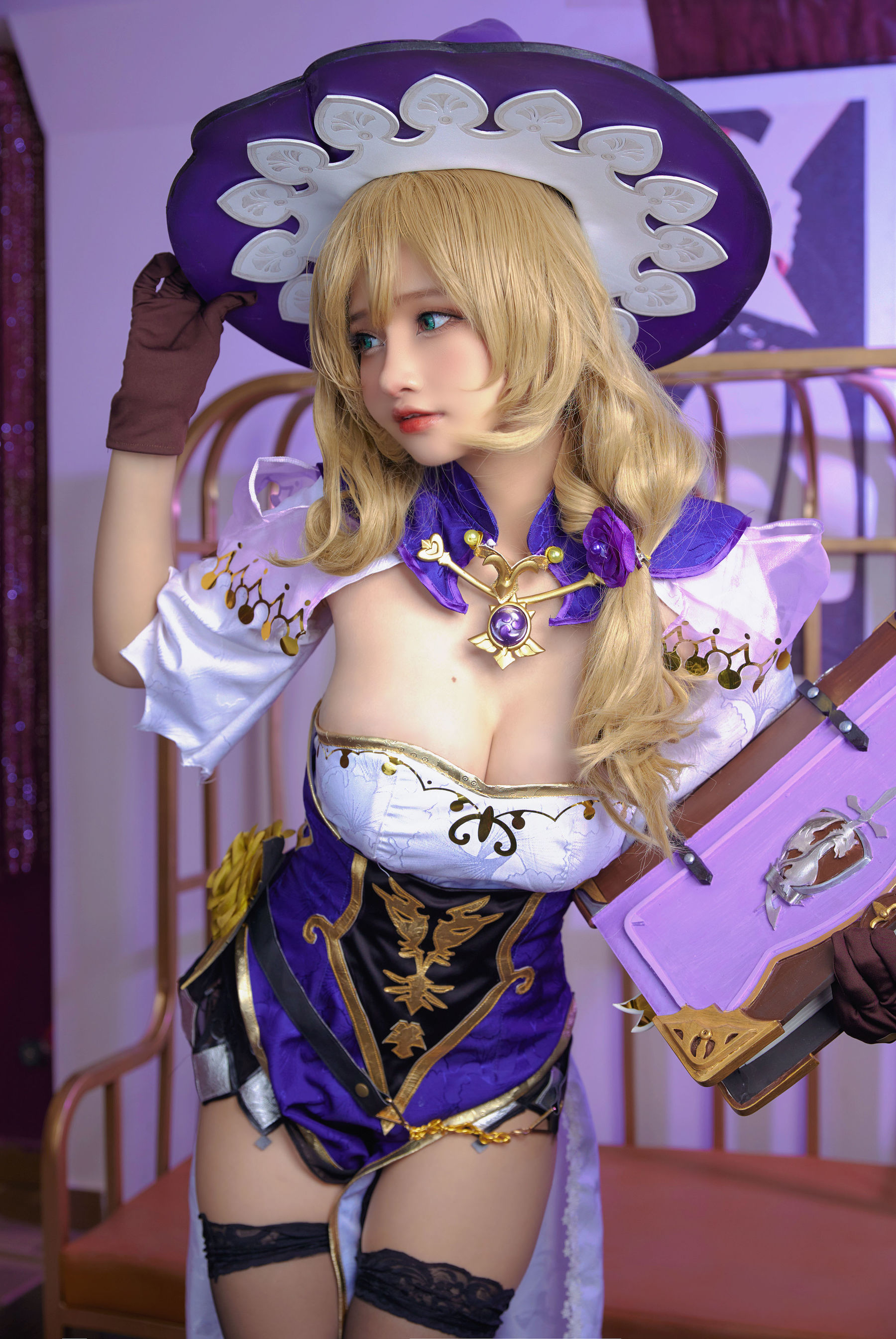 Azami福利 – 原神丽莎 [19P]