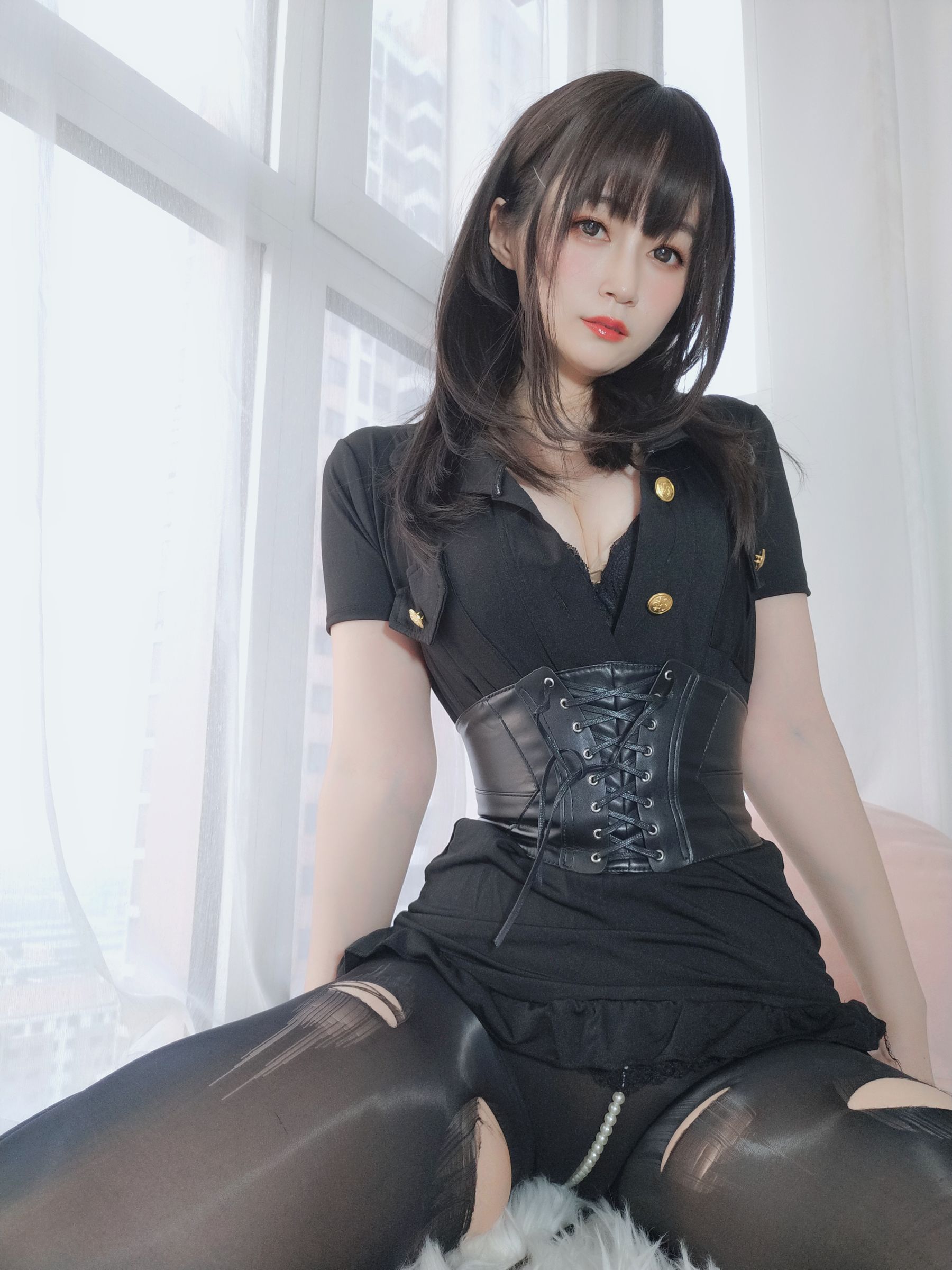 Coser小姐姐白银 – 抖S姐姐（上） [59P]