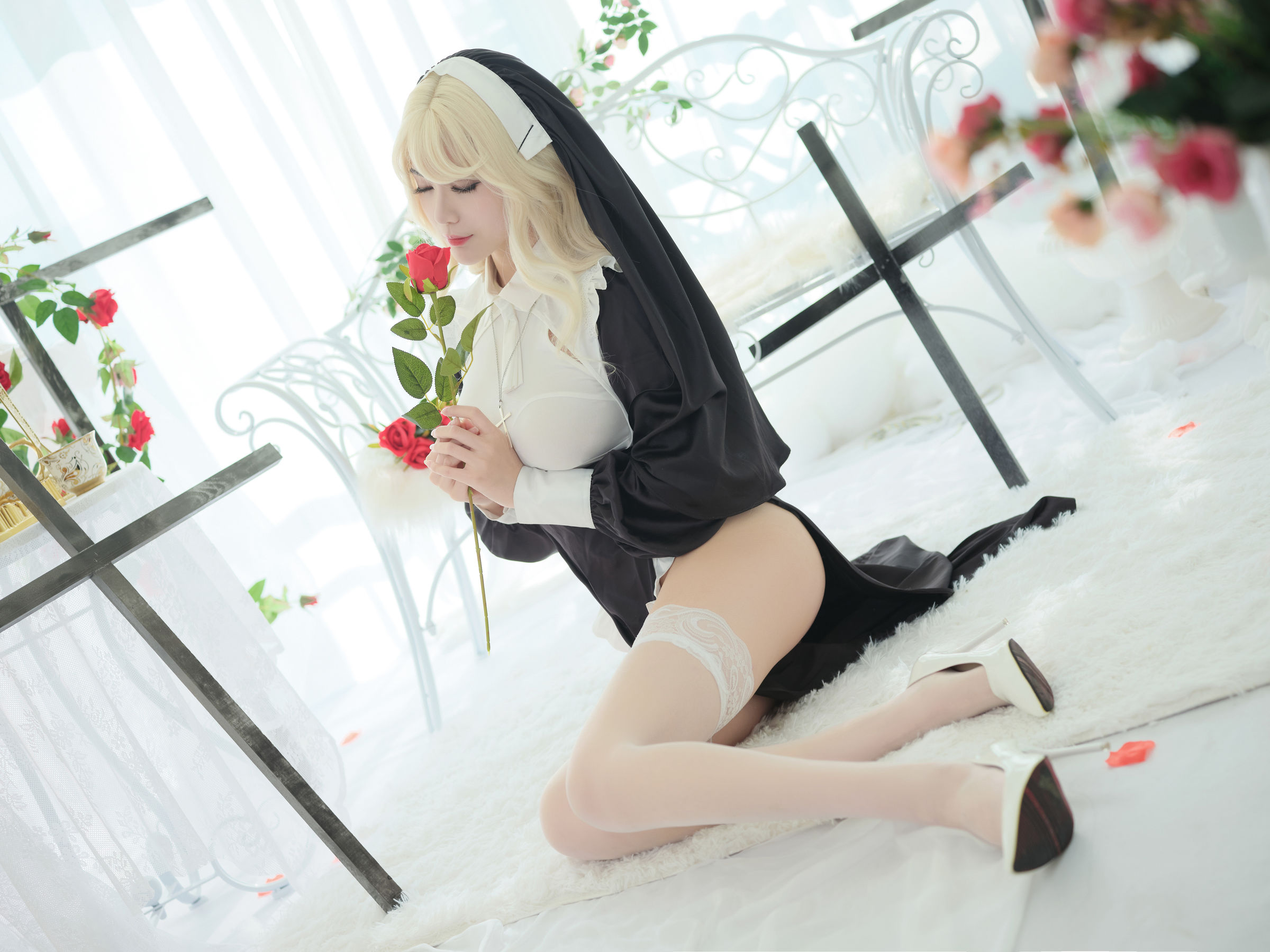 一米八的大梨子 – 修女 [36P]