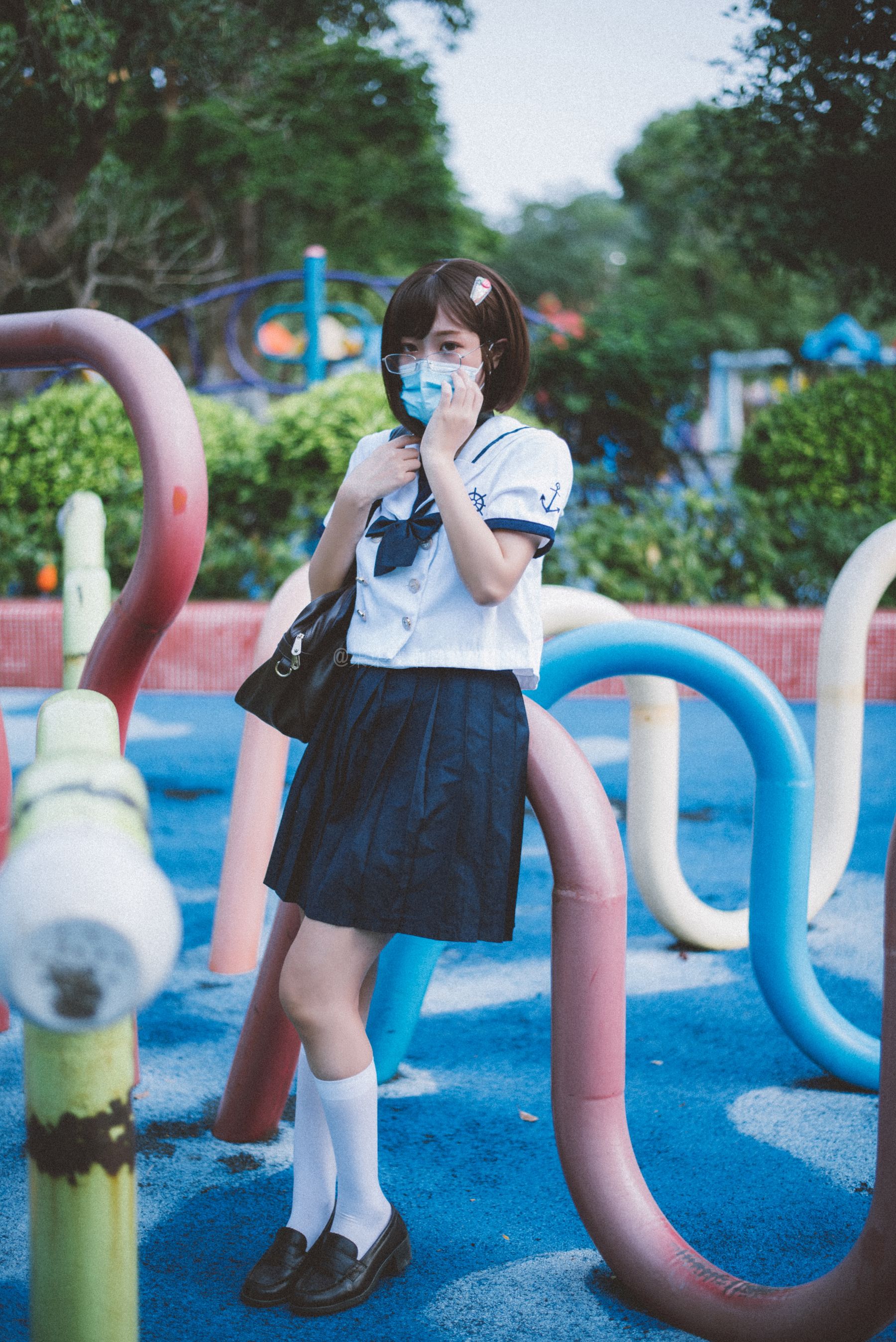 动漫博主柒柒要乖哦 – 乐园JK [37P]