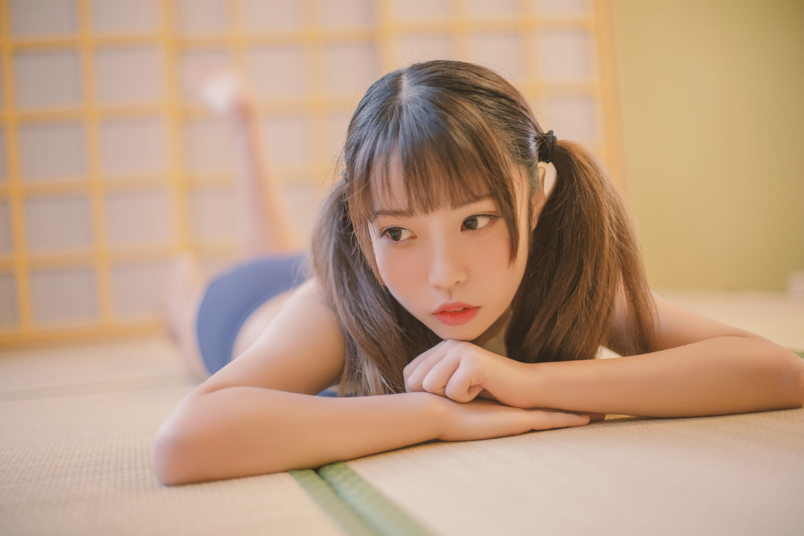 萌妹白易子教主 – JK [22P]