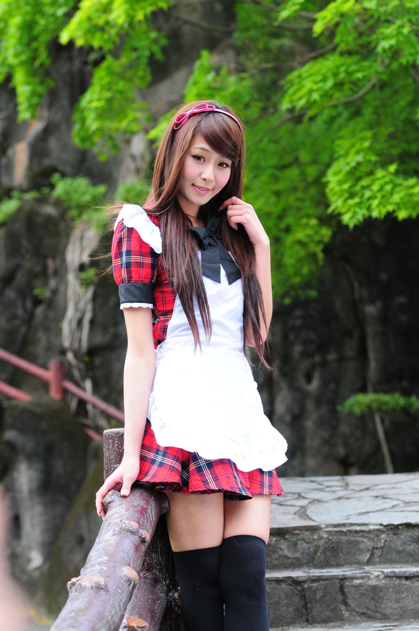 winnie小雪@庄温妮《校园长筒袜女仆美拍》 [87P]