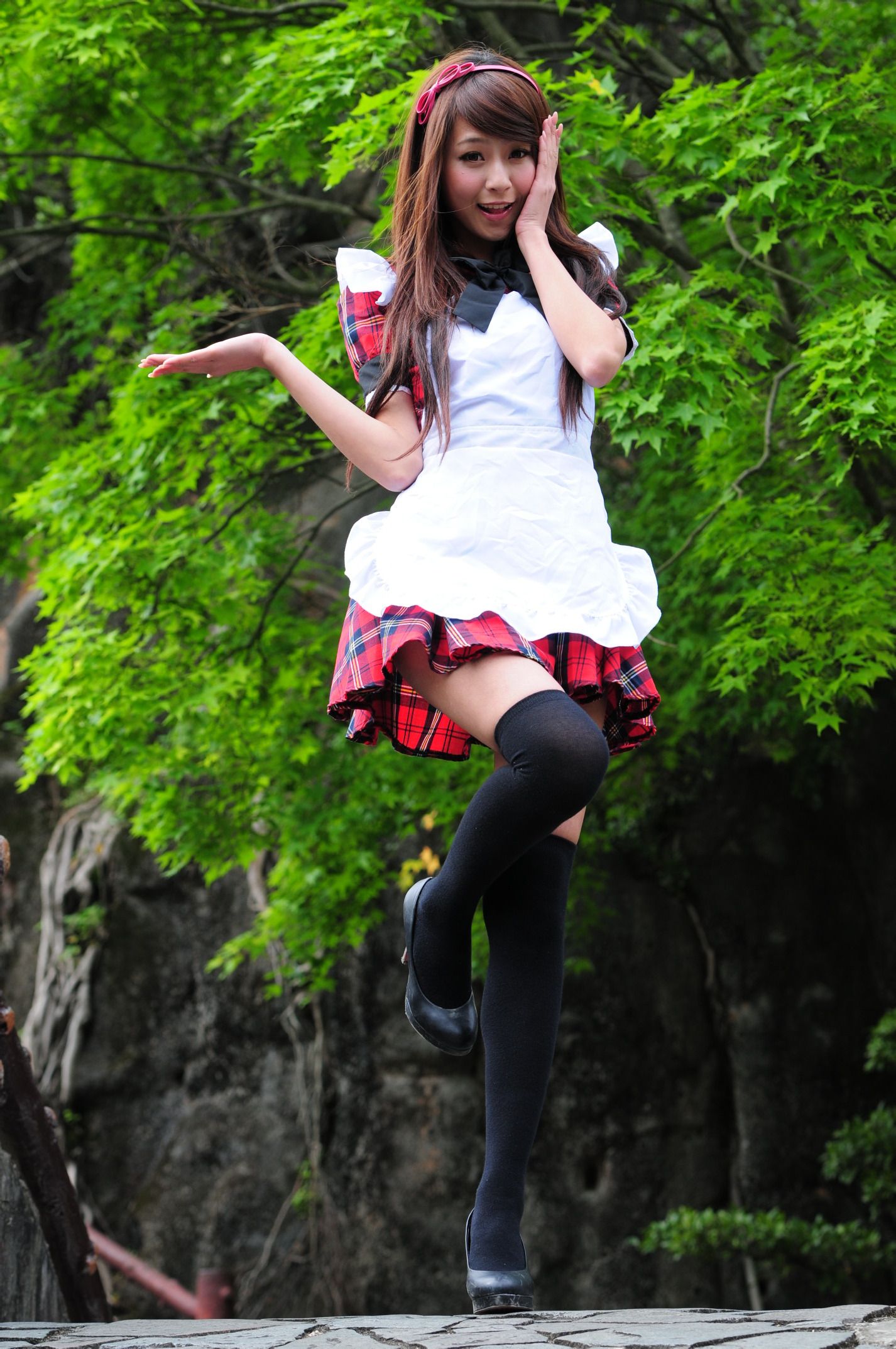 winnie小雪@庄温妮《校园长筒袜女仆美拍》 [87P]