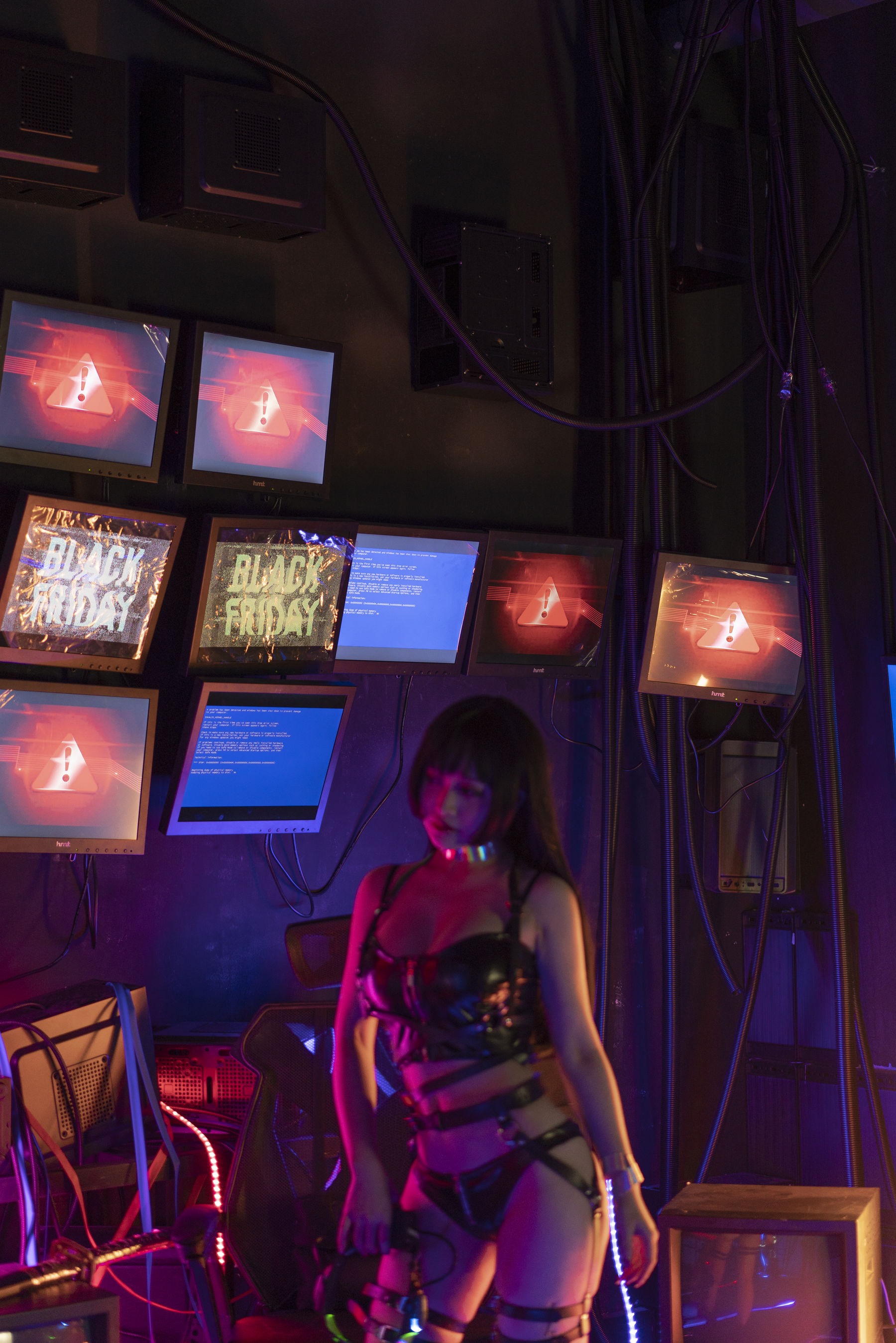 动漫博主脱尾巴Mizuki – 赛博朋克 [40P]